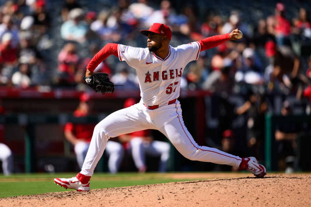 Angels add left-hander Sammy Peralta to the active mix by selecting his contract