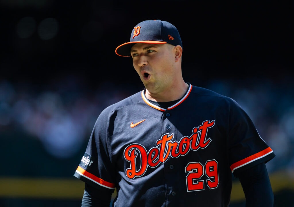 MLB Trade Rumors estimates 2026-27 qualifying offer will land near $23.1 million