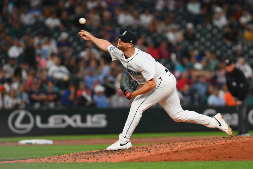 Twins clear a spot on the pitching staff, designating Austin Voth for assignment and recalling Marco Raya for his big-league debut