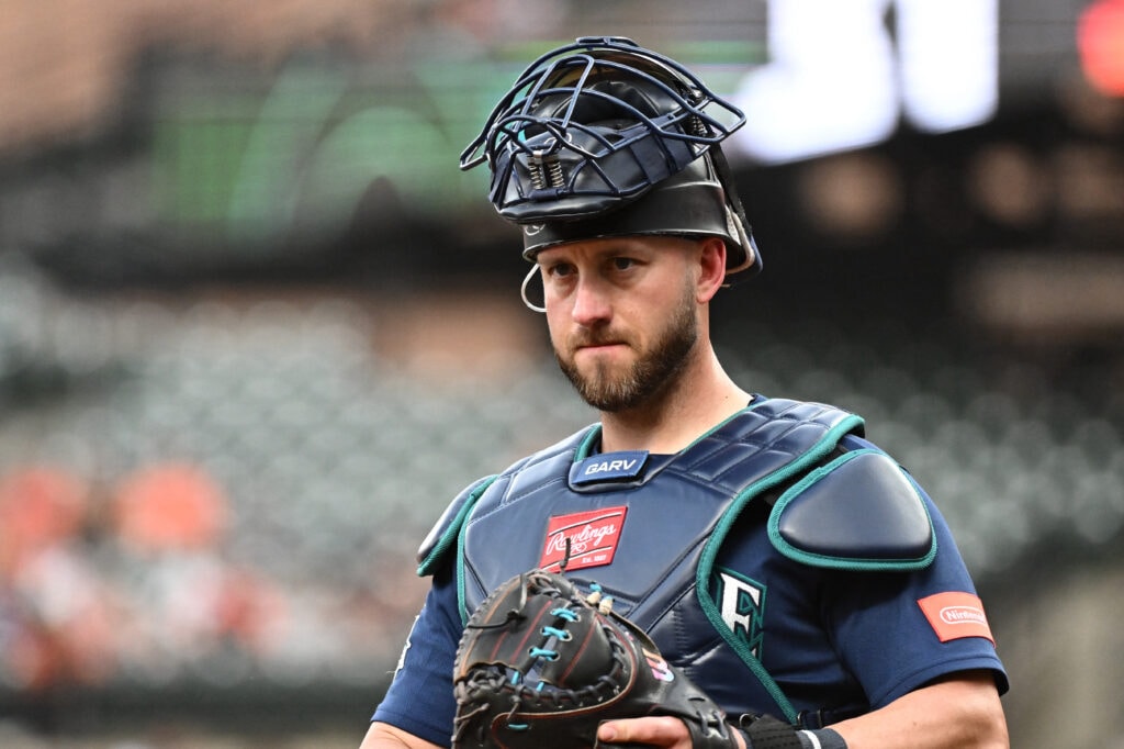 Mitch Garver triggers Yankees contract assignment clause, setting a deadline for his next step