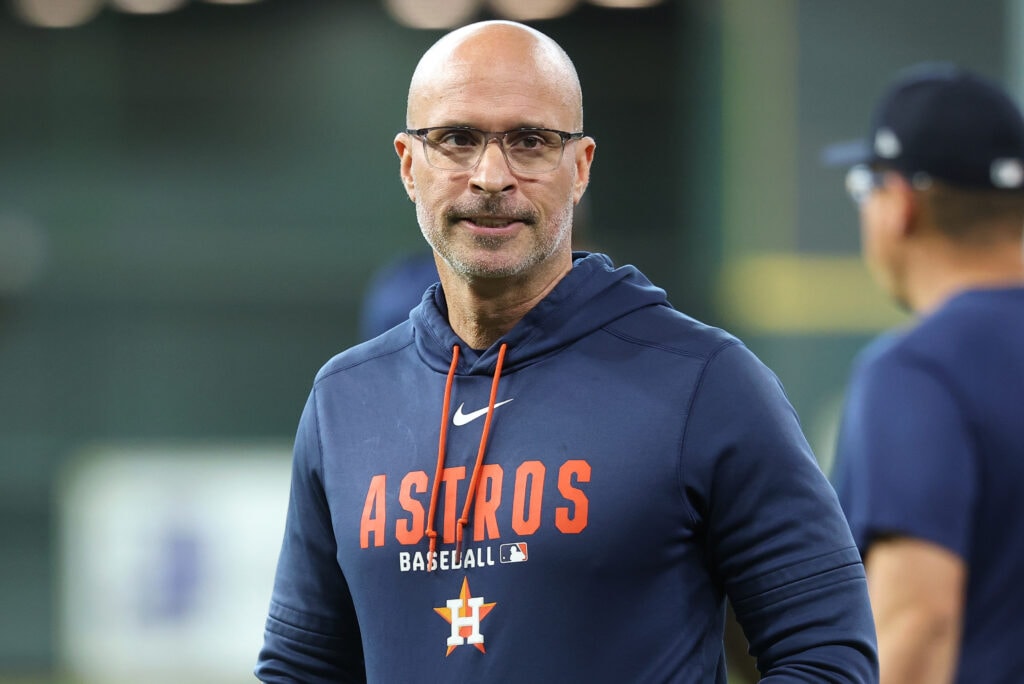 Mariners Granted Permission to Interview Astros’ Joe Espada for Managerial Role