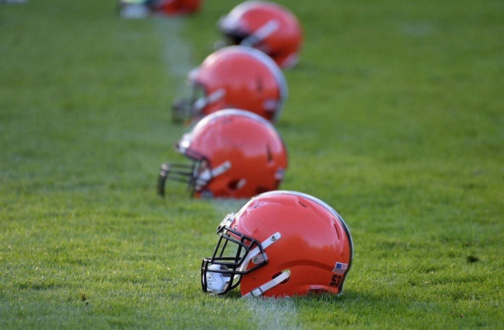 Browns trim to 53 and place QB Dillon Gabriel on injured reserve (designated to return)