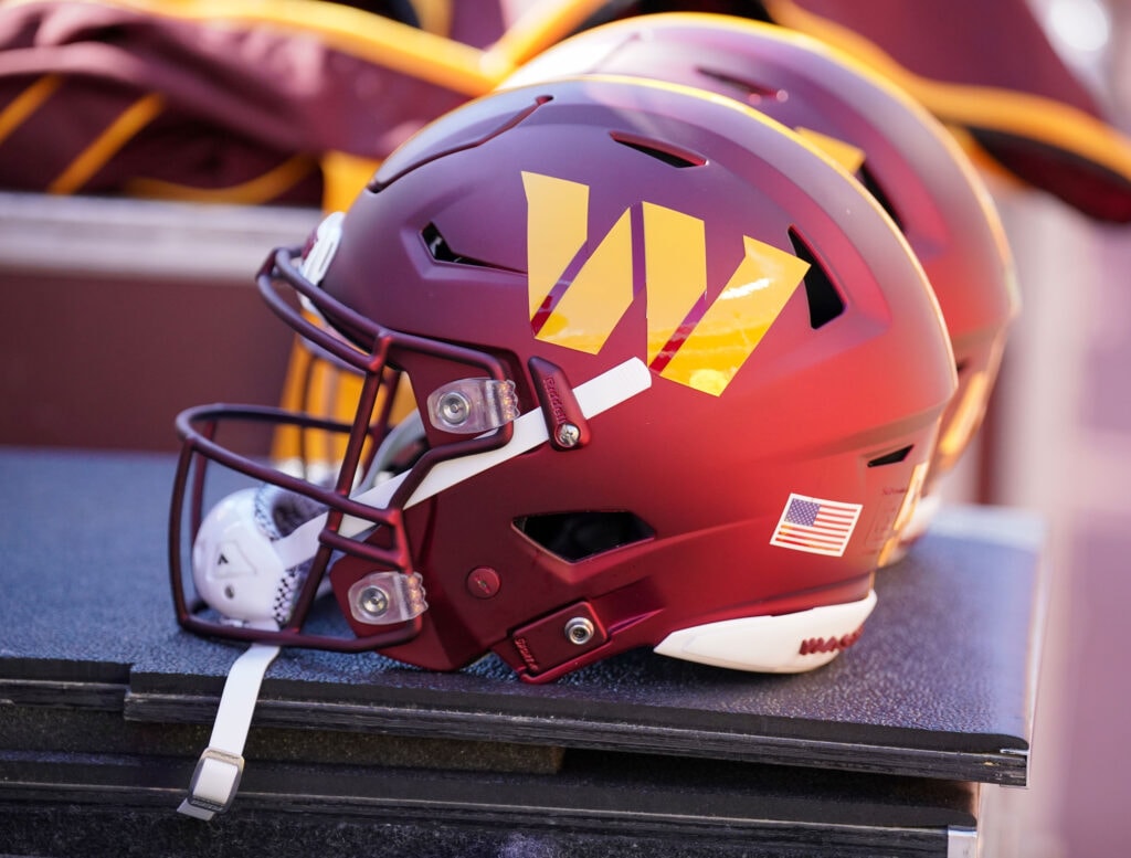 Commanders trim to 53, using IR-return designations for CB Trey Amos and RB Jeremy McNichols