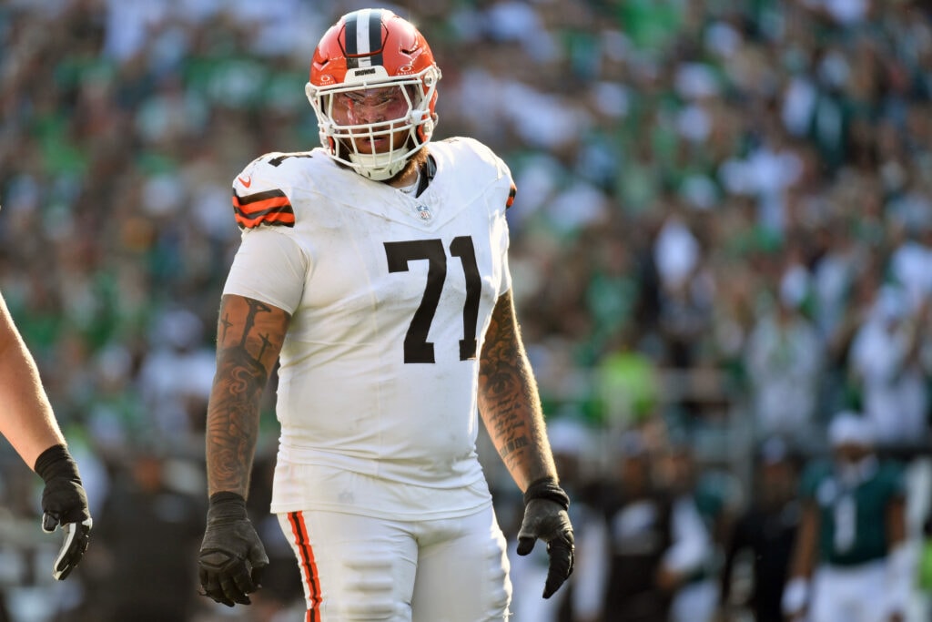 Bears Release Offensive Tackle Jedrick Wills, Keeping a Practice-Squad Door Open