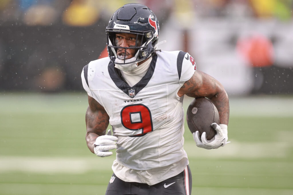 Texans re-sign TE Brevin Jordan to 53-man roster after initial waiver
