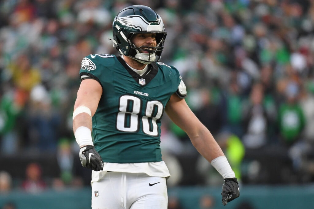 Dallas Goedert says he tested free agency, then chose to stay with Eagles