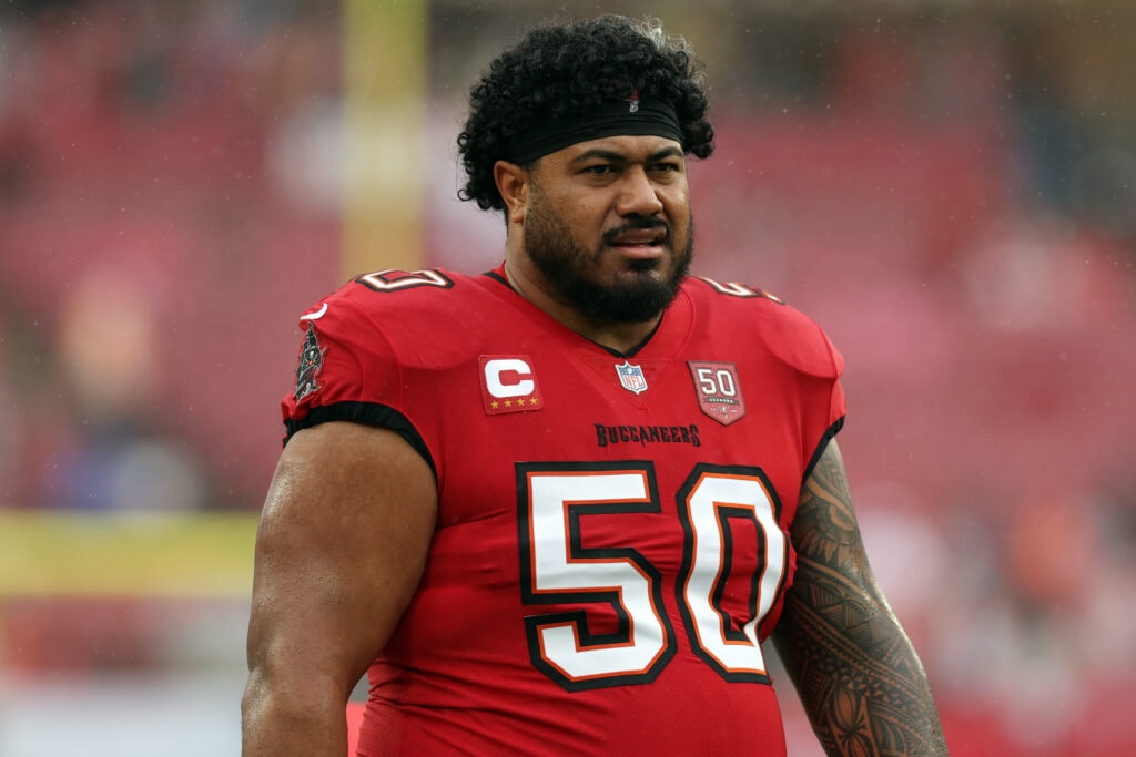 Vita Vea ends Buccaneers contract standoff with two-year, fully guaranteed extension