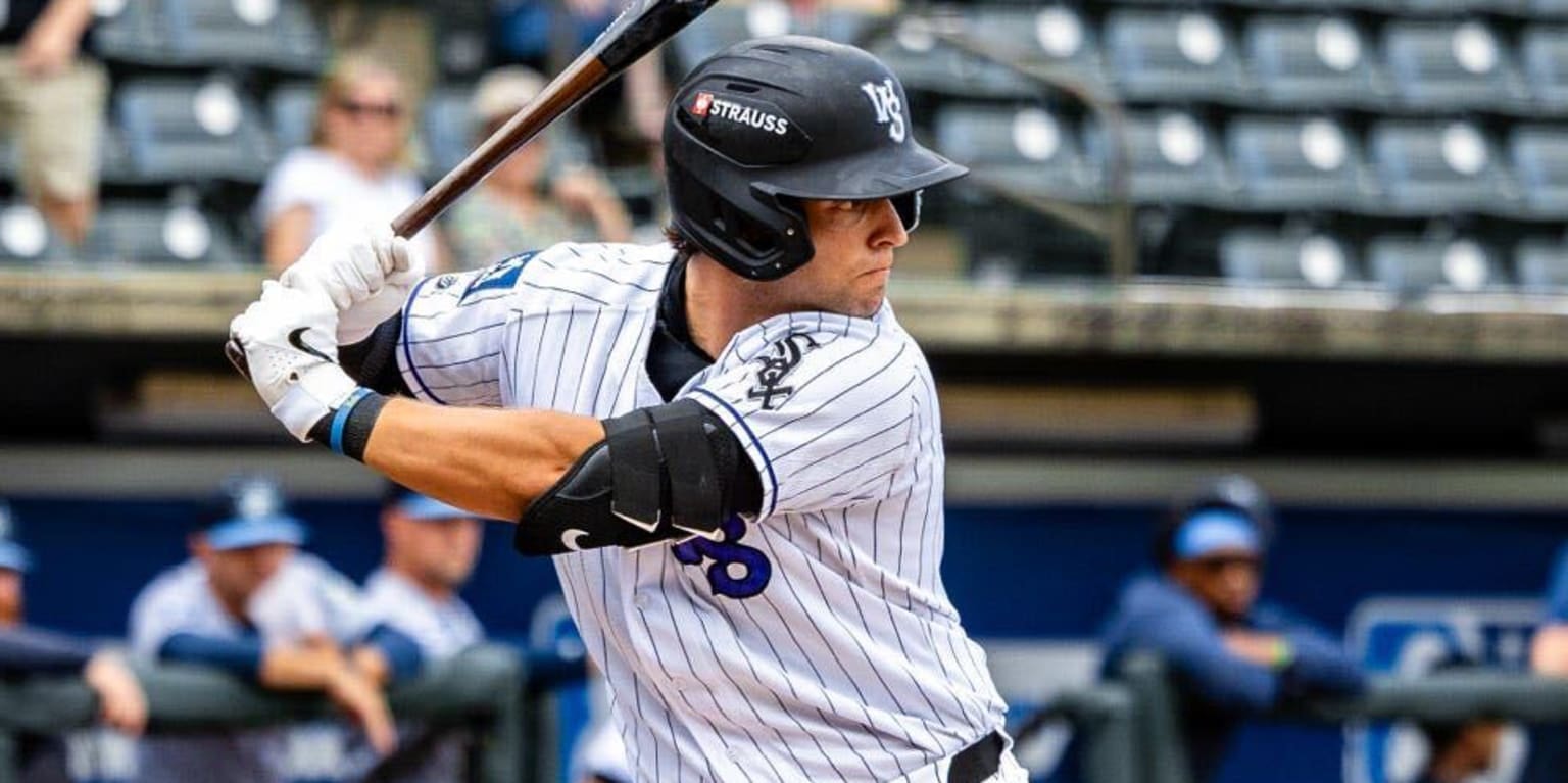 Roch Cholowsky collects his first pro hit with an RBI double as High-A Winston-Salem tops Asheville