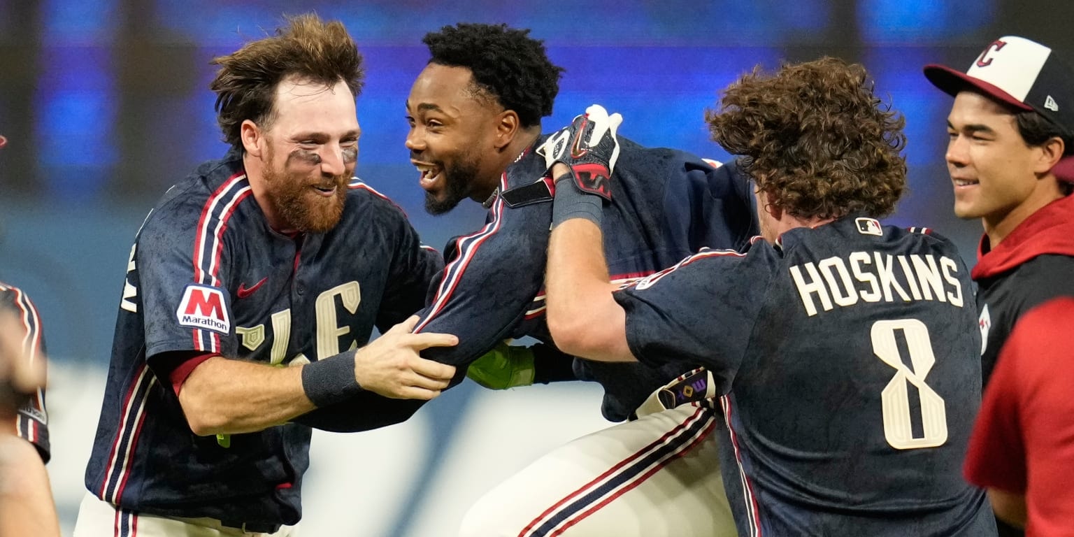 Guardians get the fireworks early, win again on a walk-off vs. White Sox