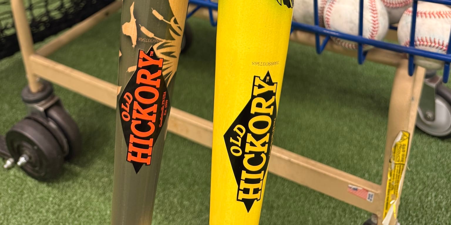 Brandon Lowe’s tractor-and-son plan becomes part of Pirates’ Players’ Weekend showcase
