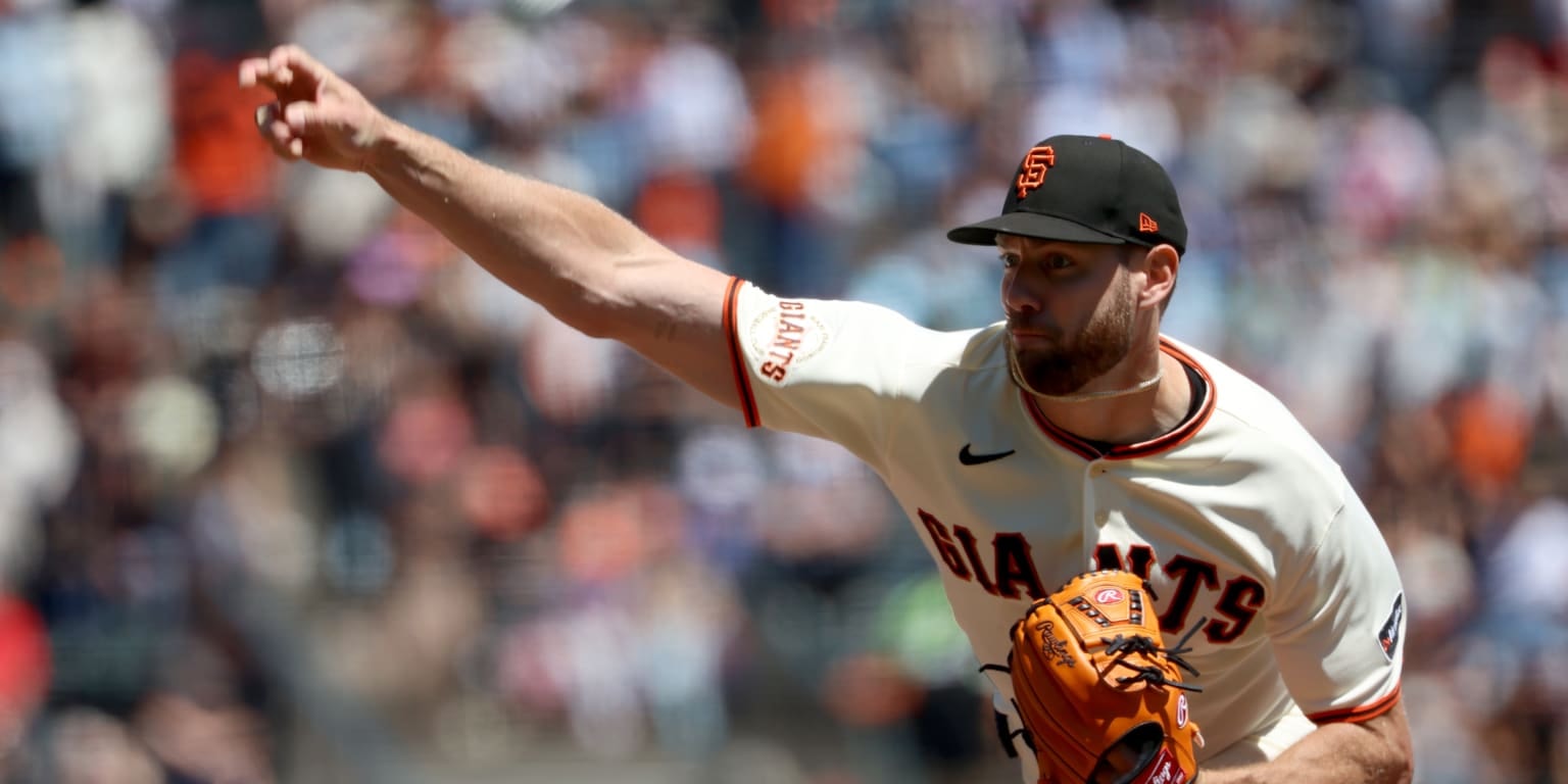 Giants shortstop Willy Adames exits after back spasms, expected to avoid extended IL stay