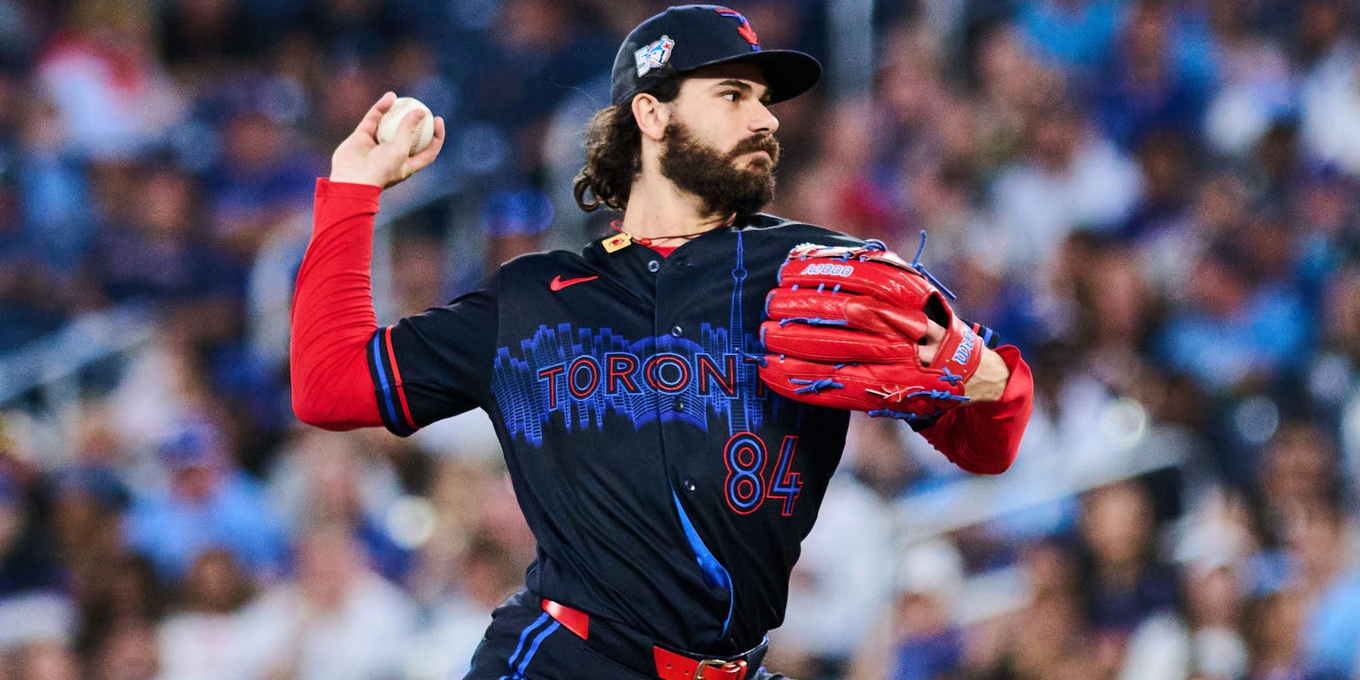Dylan Cease rises again as Blue Jays down Mariners, 8-1, in series opener at Rogers Centre