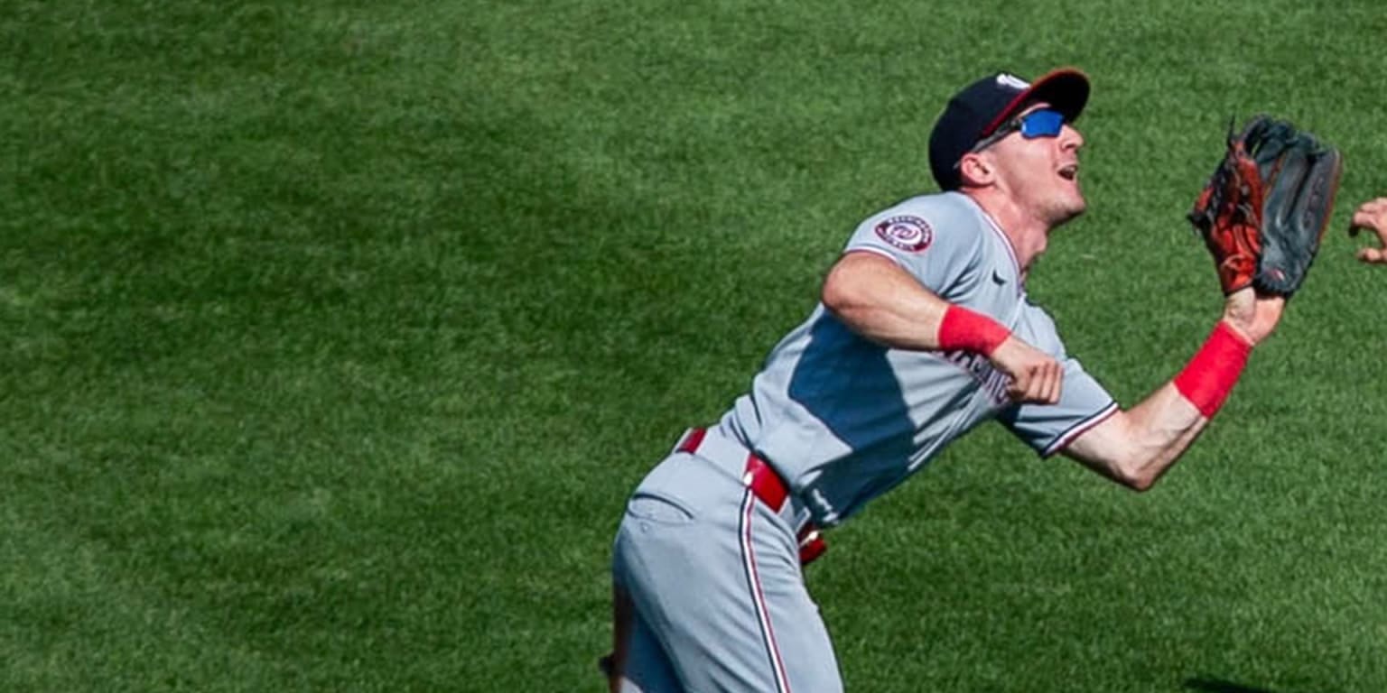 Nationals scratch Jacob Young late due to left-hand soreness, reshuffle outfield spots vs. Pirates