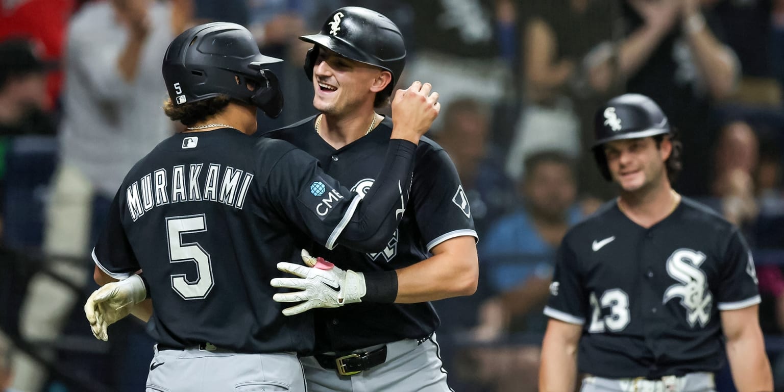 Murakami, Vargas and C. Montgomery homer in a rare, fifth-game feat for the White Sox
