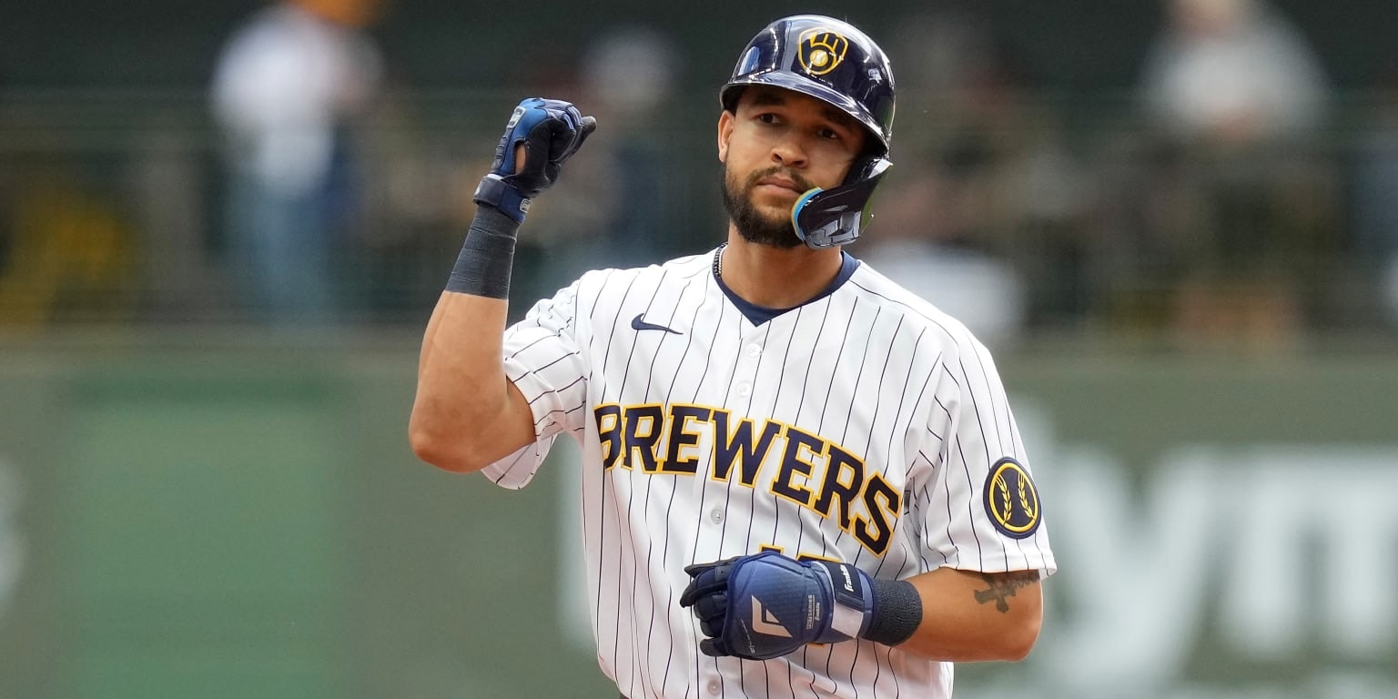 Brewers’ offense supports Misiorowski as they tag Sánchez for four earned runs in series win over Phillies