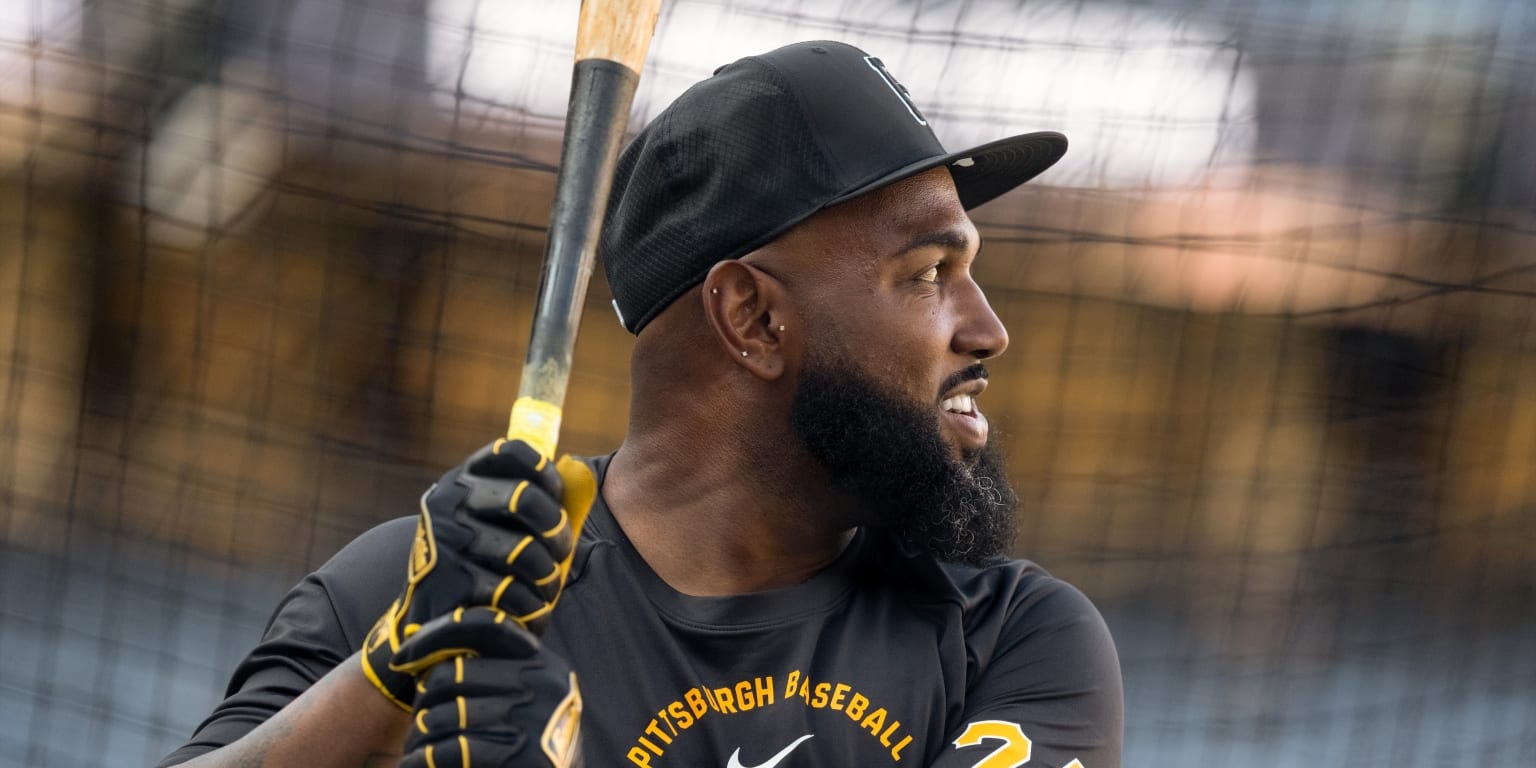 Pirates release Marcell Ozuna, clearing a designated-hitter slot for Ronny Simon