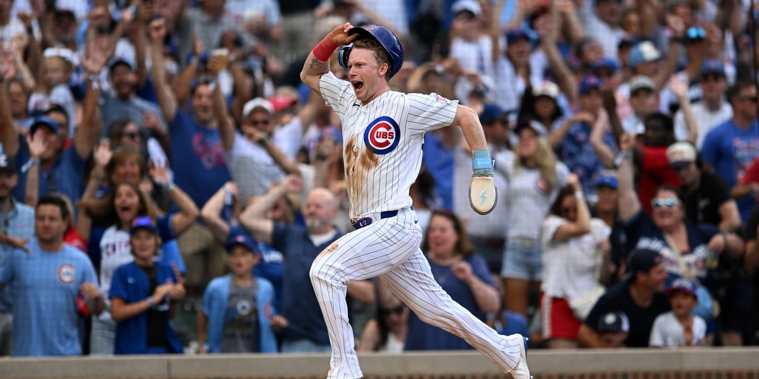 Bregman’s ninth-inning tying homer helps Cubs win a wild 11th inning over Blue Jays, 3-2