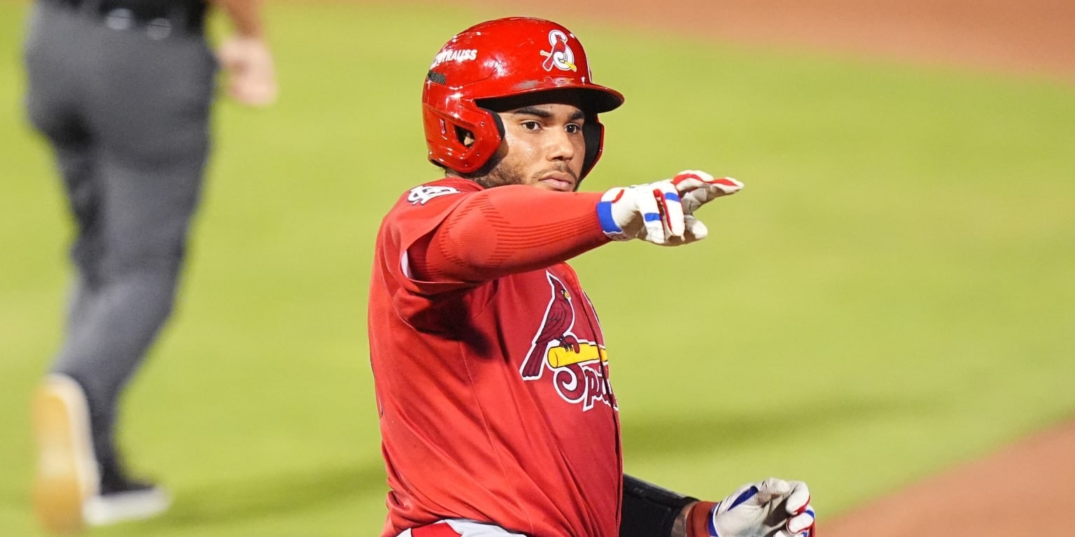Cardinals prospect Rainiel Rodriguez joins rarefied list with 15th Double-A homer before age 20