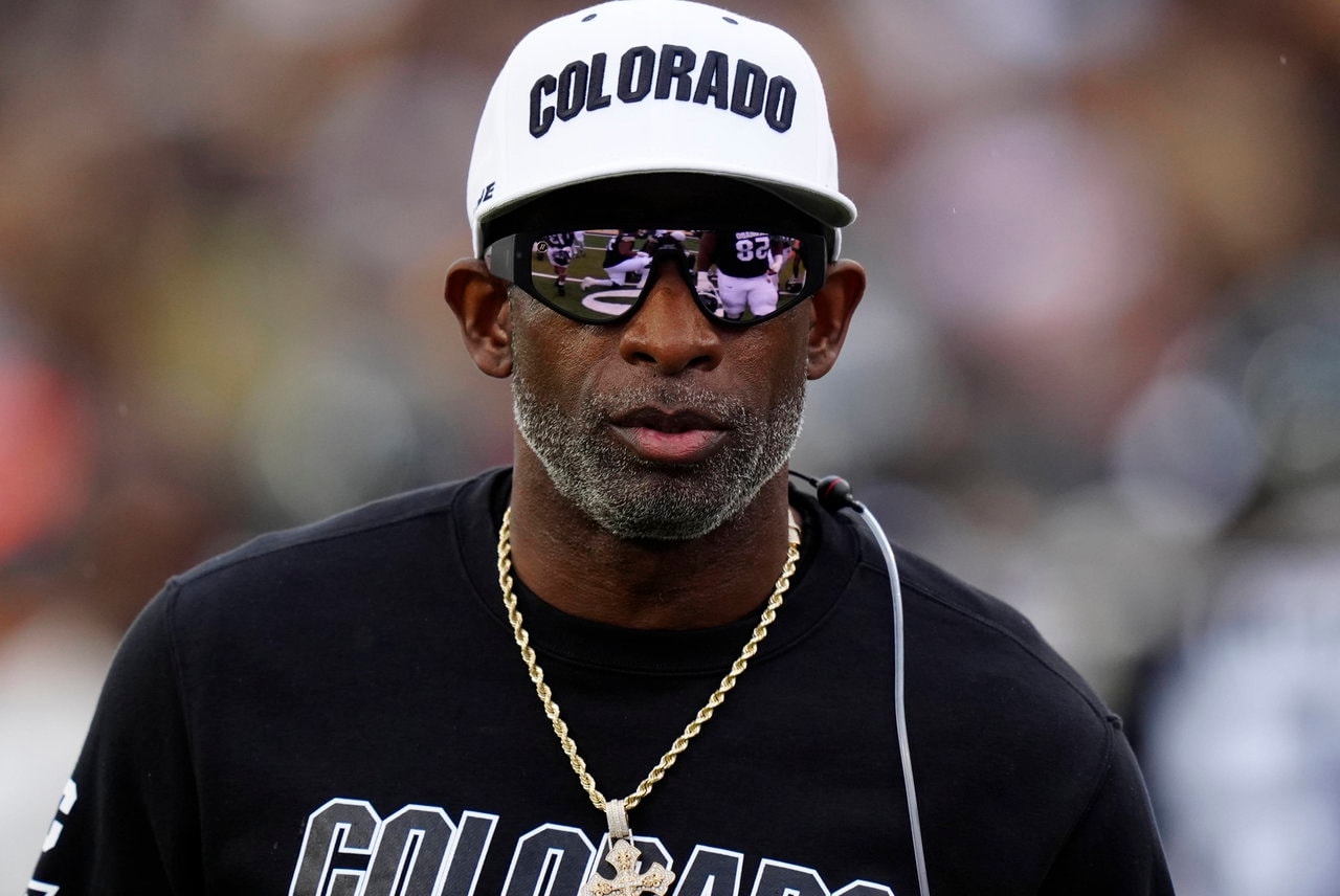 Deion Sanders issues sharp warning to Colorado players after spring-camp “mess” videos went viral