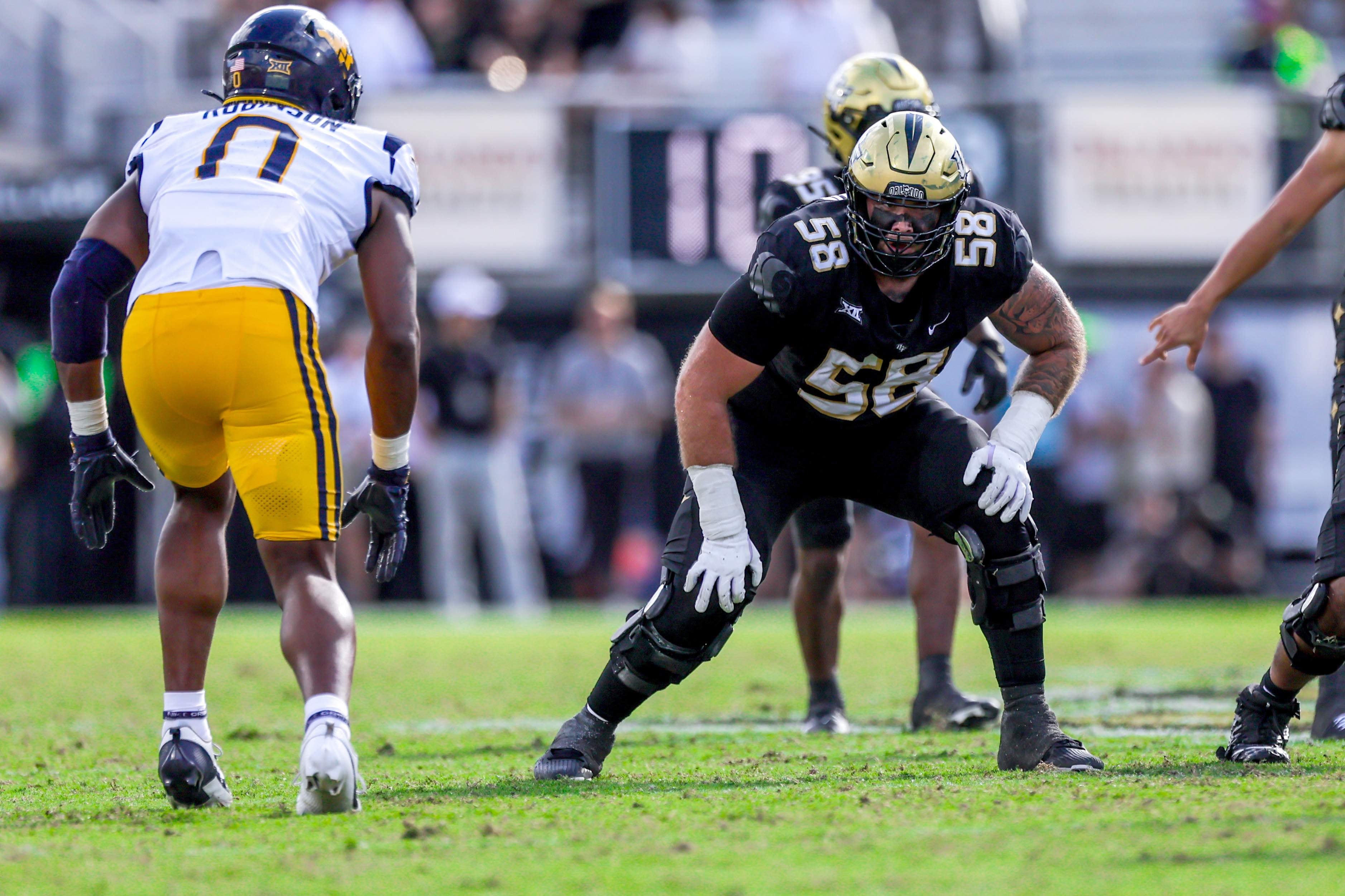UCF offensive coordinator Steve Cooper zeroes in on offensive line fixes for 2026