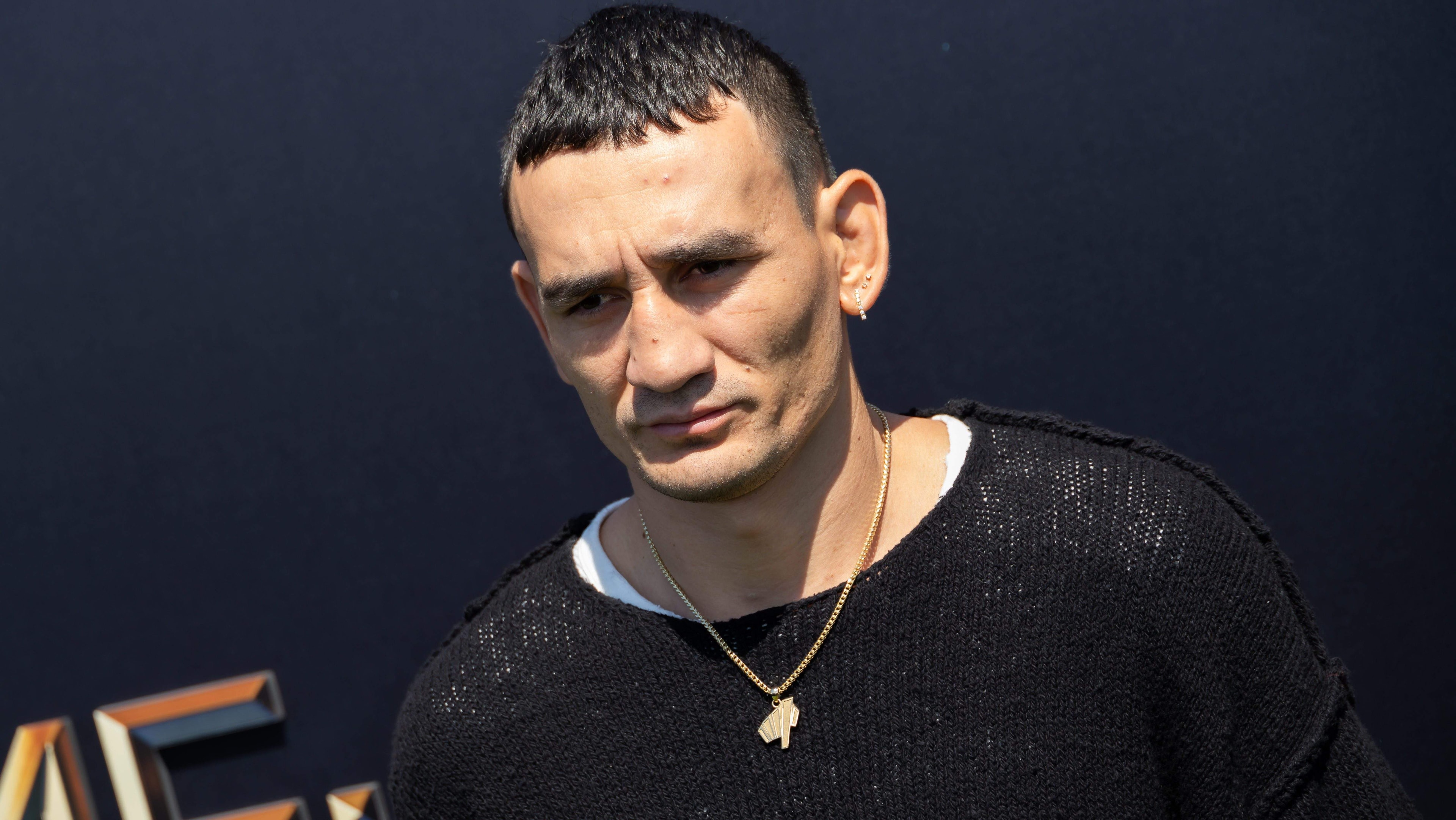 Max Holloway previews UFC 330 welterweight title fight, shares how he expects Islam Makhachev vs. Ian Machado Garry to play out