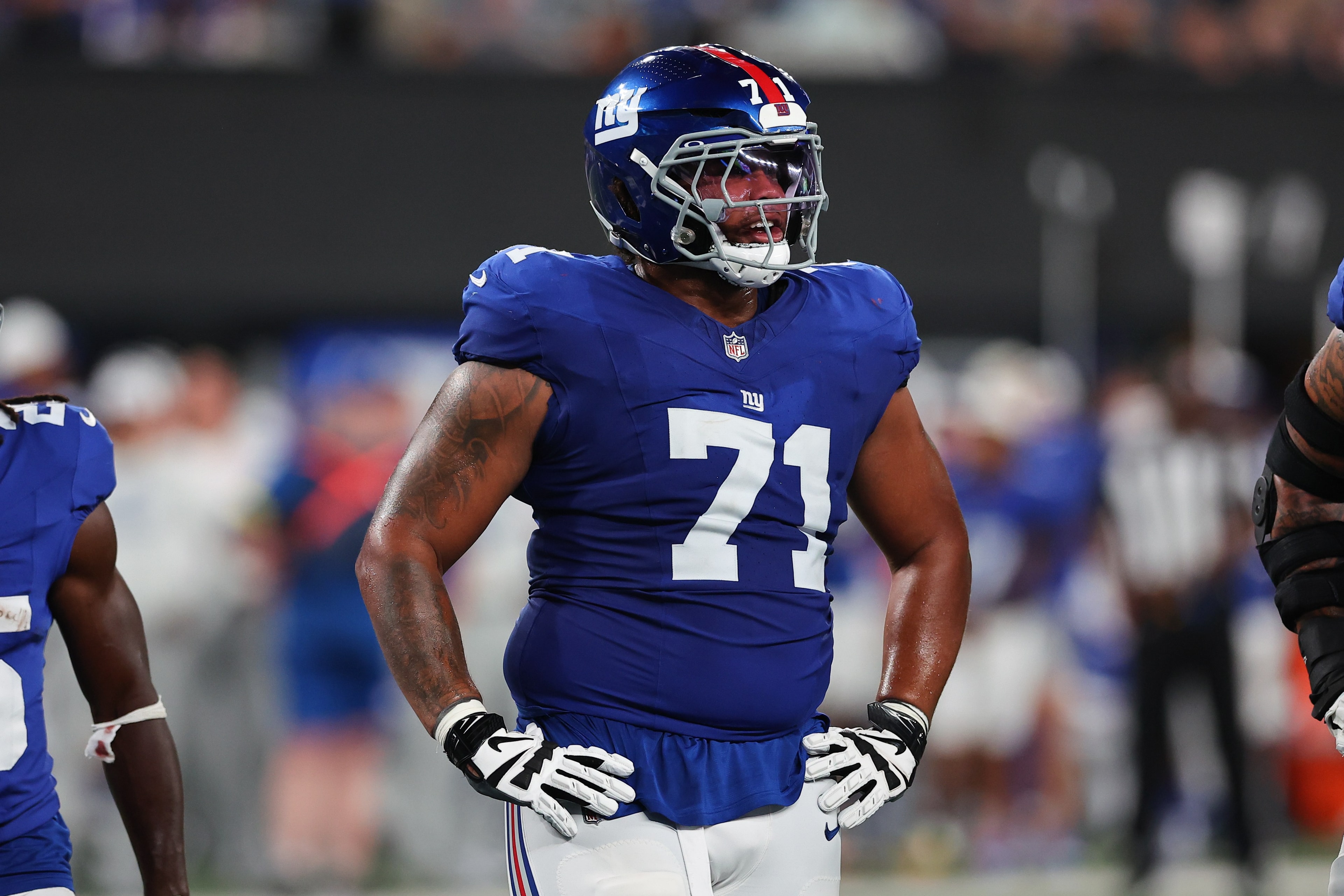 Giants lean away from an immediate center experiment as Marcus Mbow waits in the wings