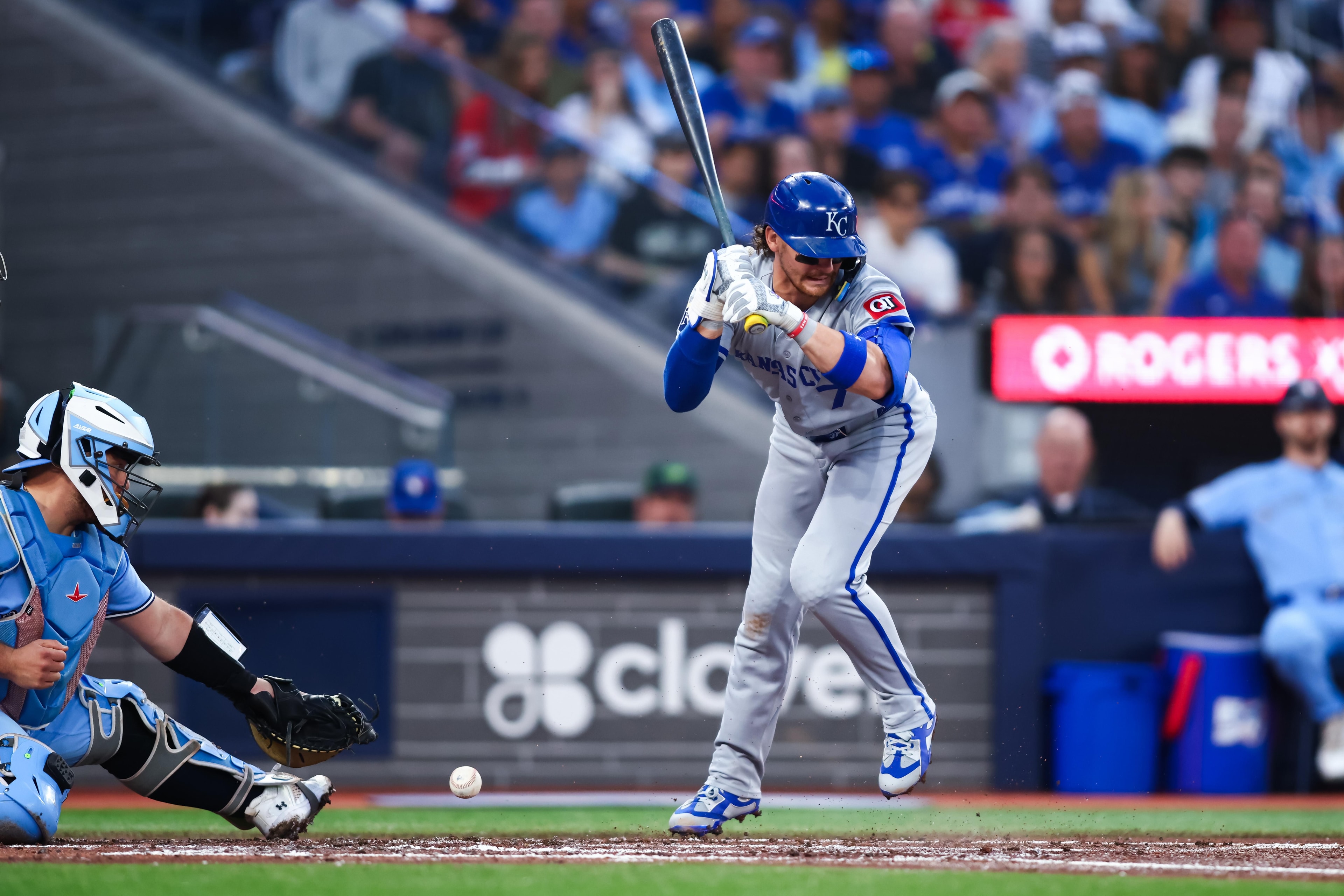 Royals aim to keep the momentum going against the Blue Jays as August series win streak nears its limit