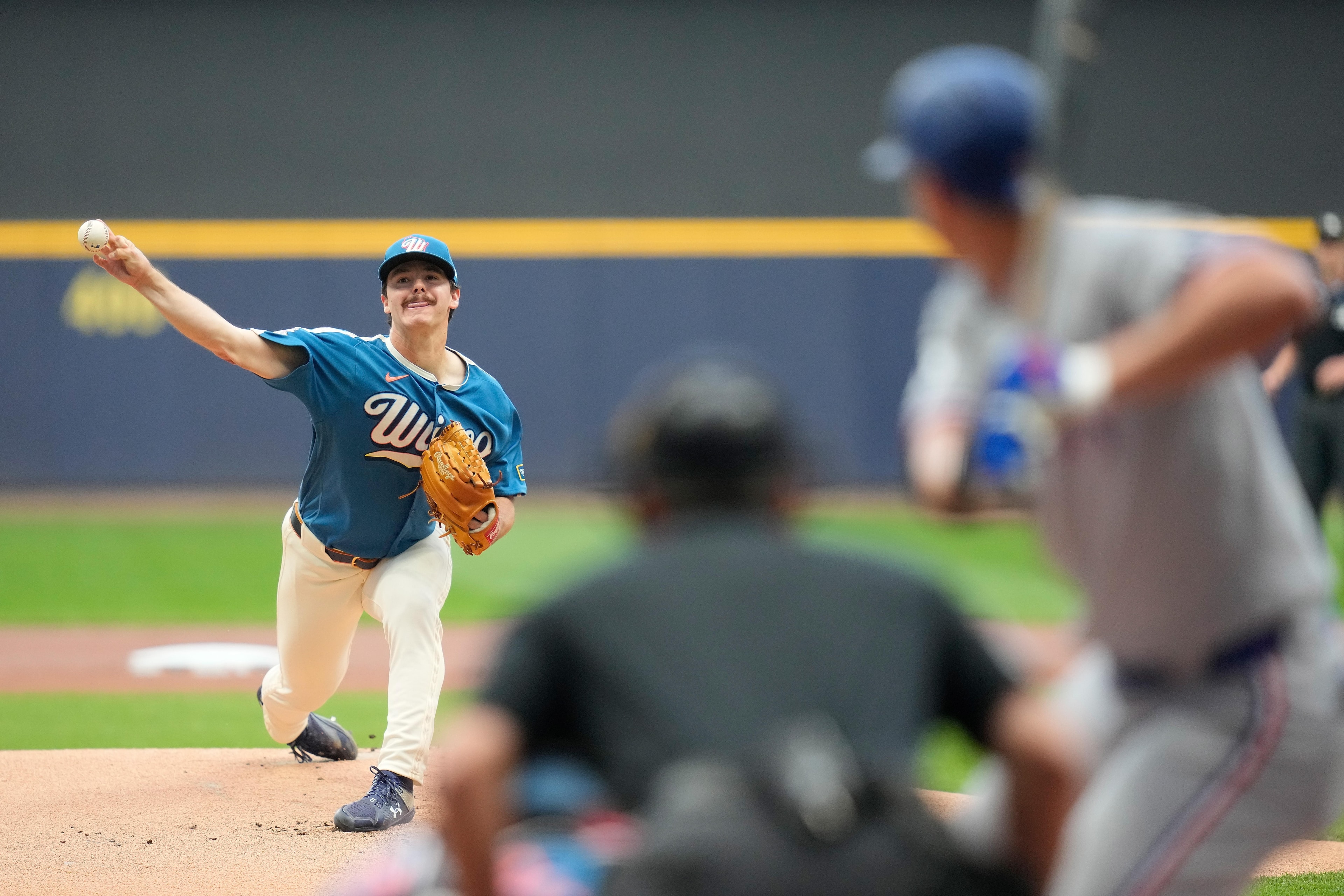 Rangers again fall into a familiar pattern, as late-season strain grows