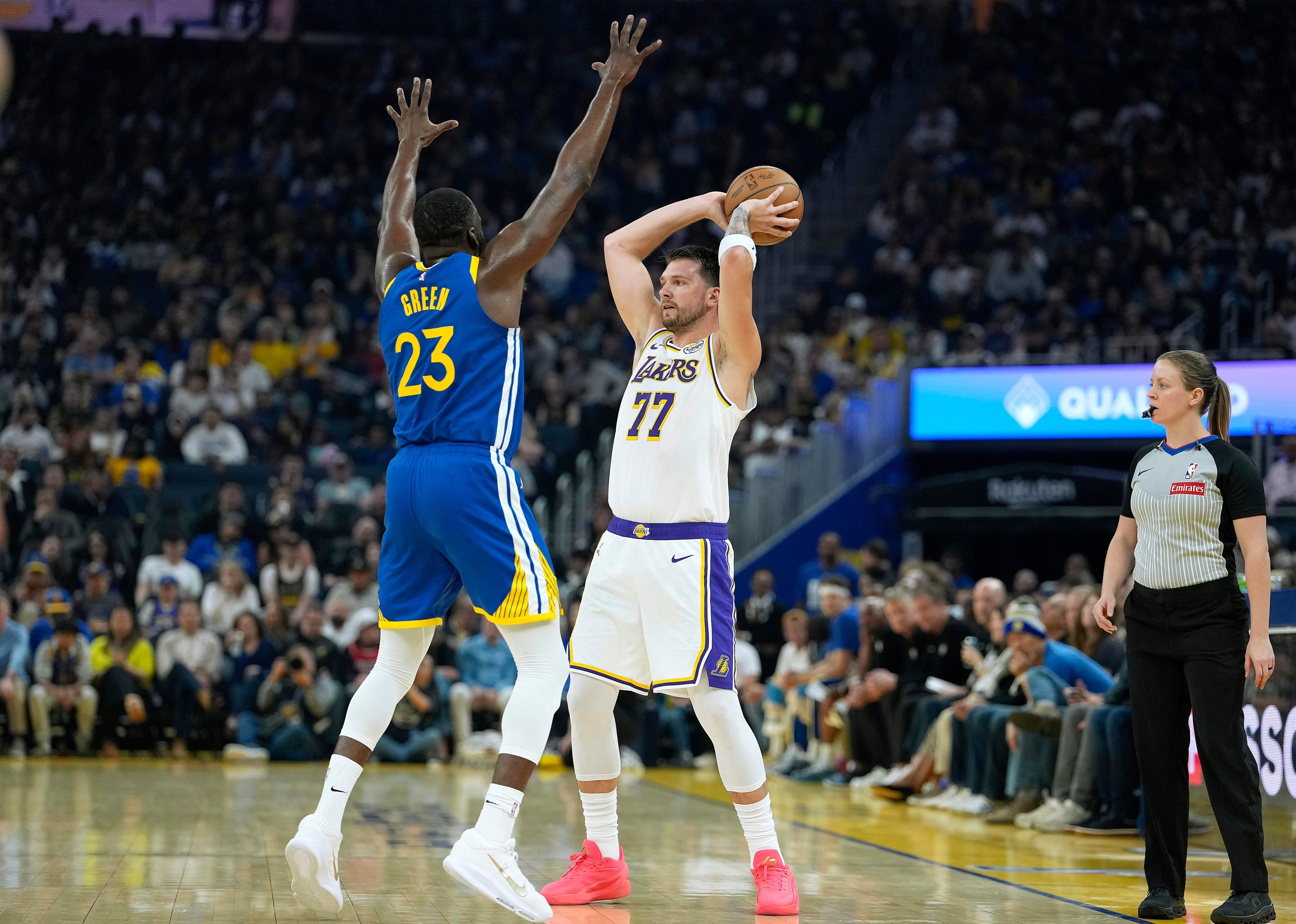 Warriors begin 2026-27 on the road, drawing a rematch with the Lakers
