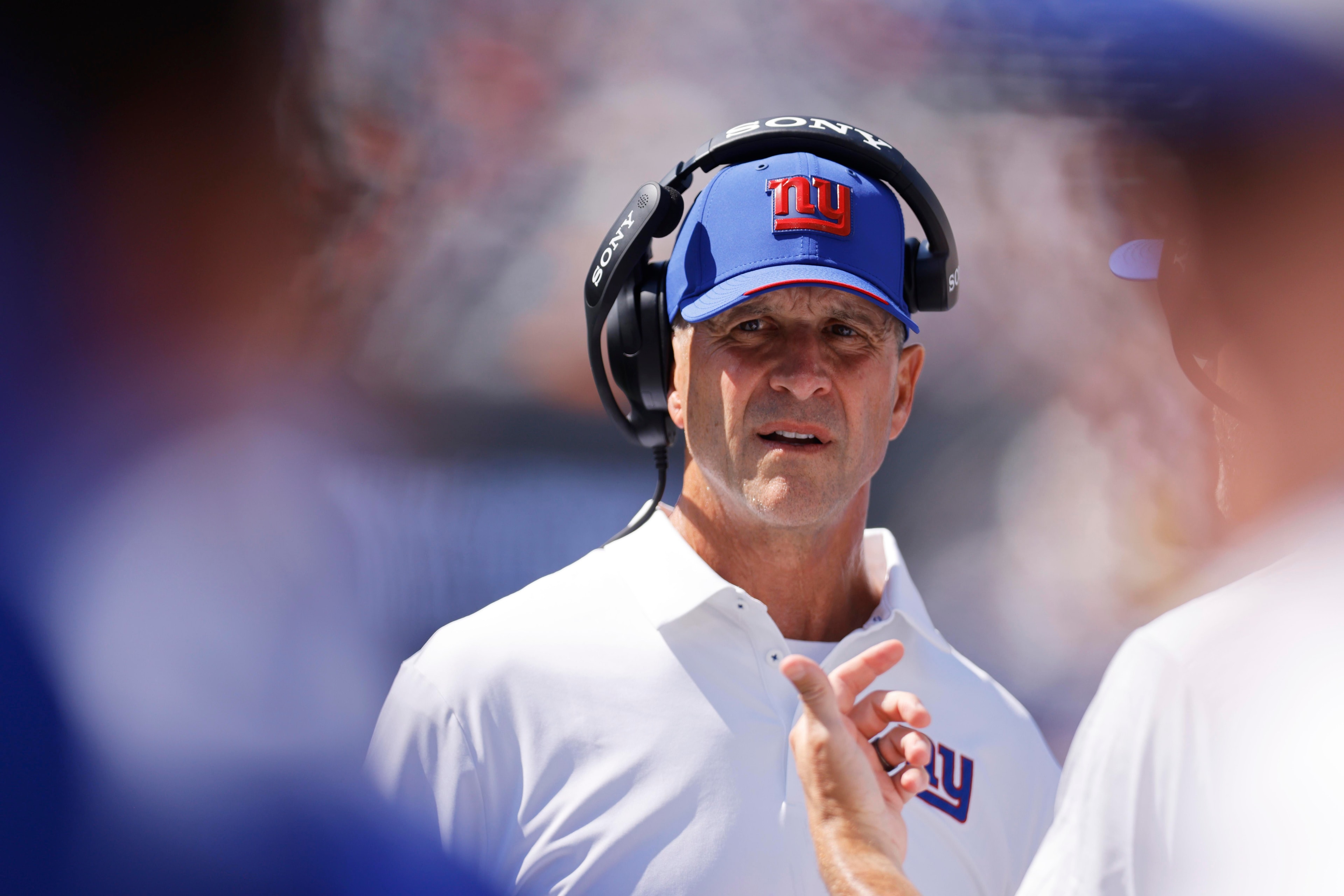 Giants navigate final roster cuts as NFL waiver wire opens with practice-squad openings