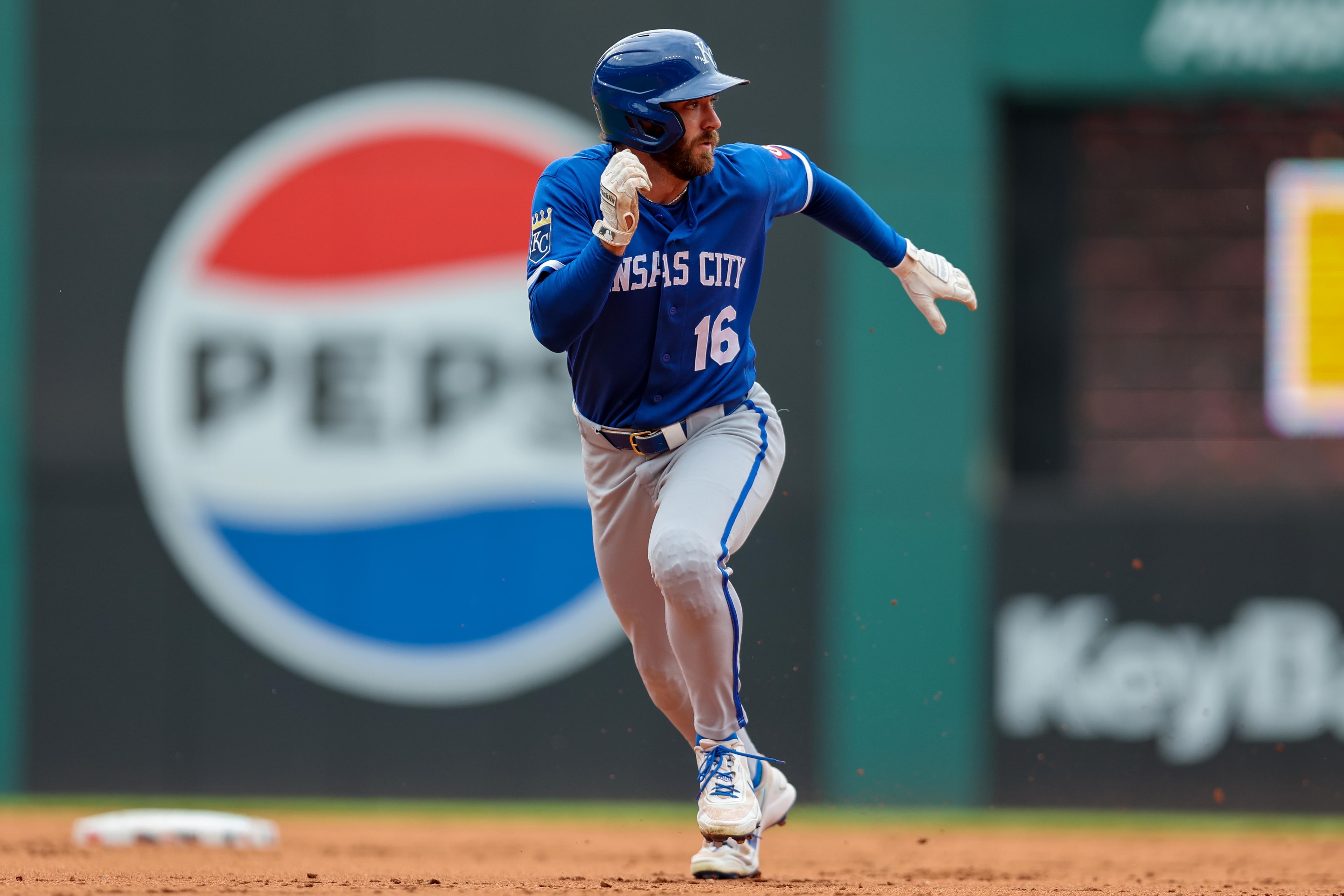 Royals look past the red line as the season tightens toward .500