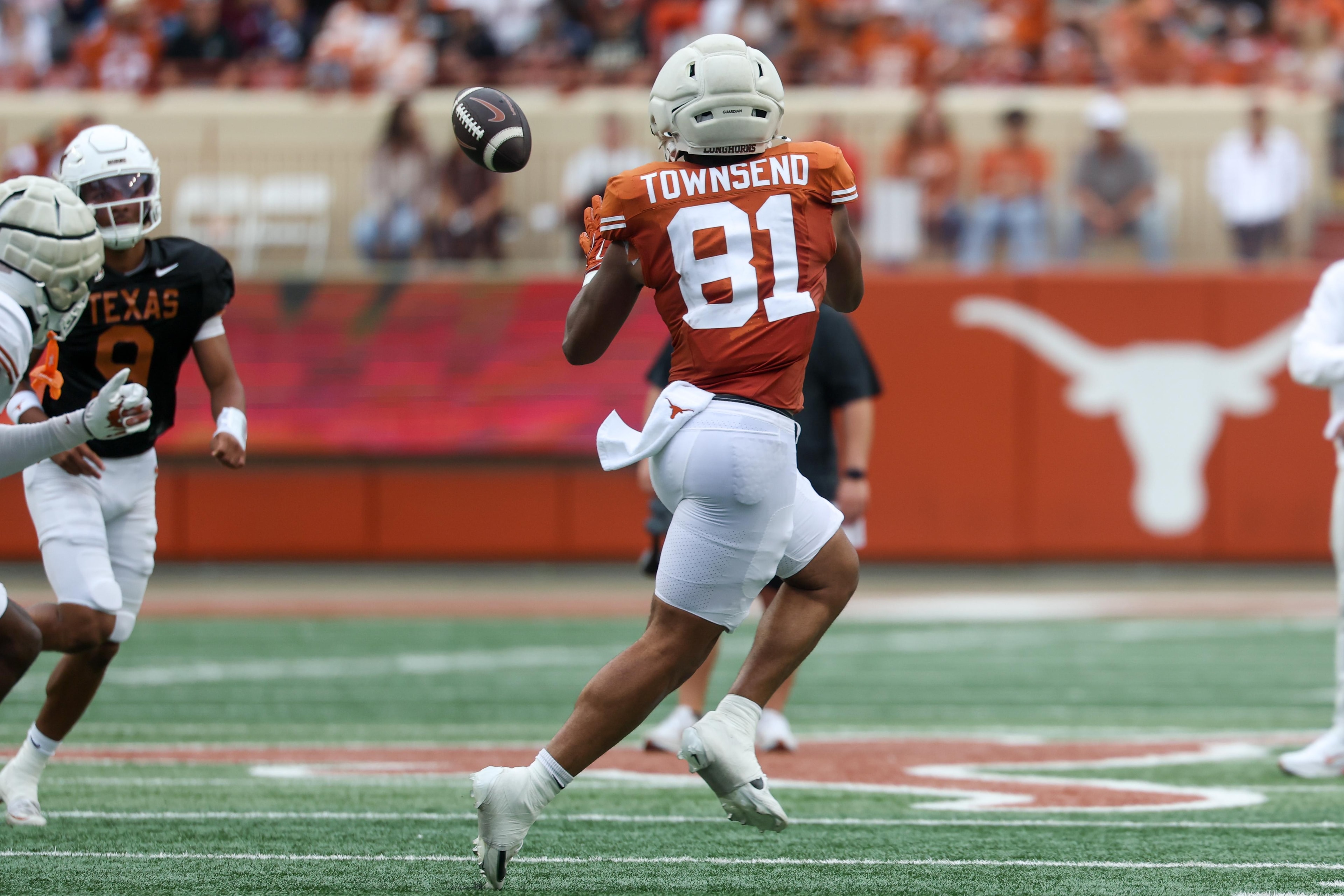 Texas tight end Nick Townsend cleared on SEC injury report, set to play in Red River Rivalry