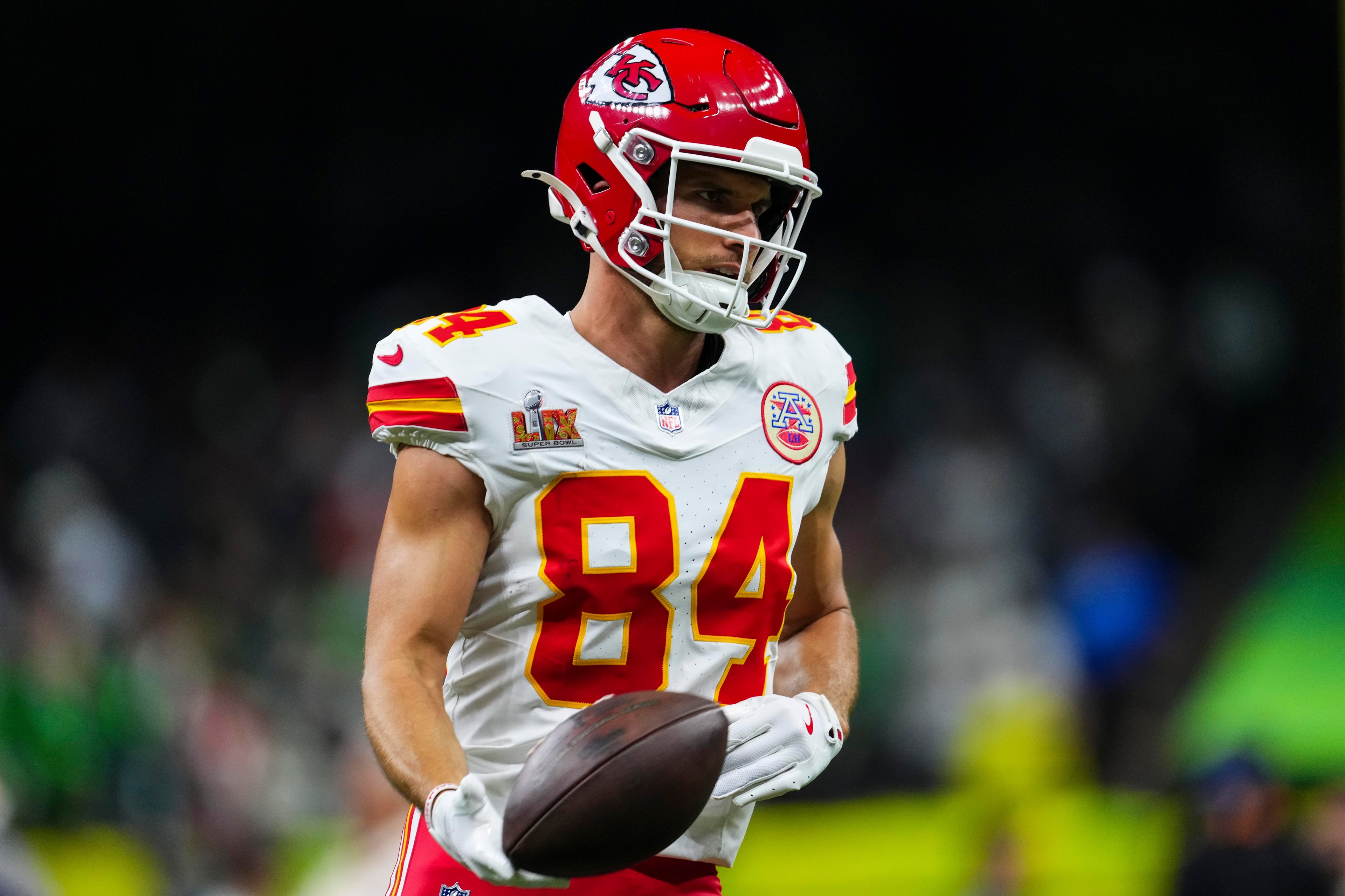 Report: Justin Watson to visit Kansas City as Chiefs reassess wide receiver depth