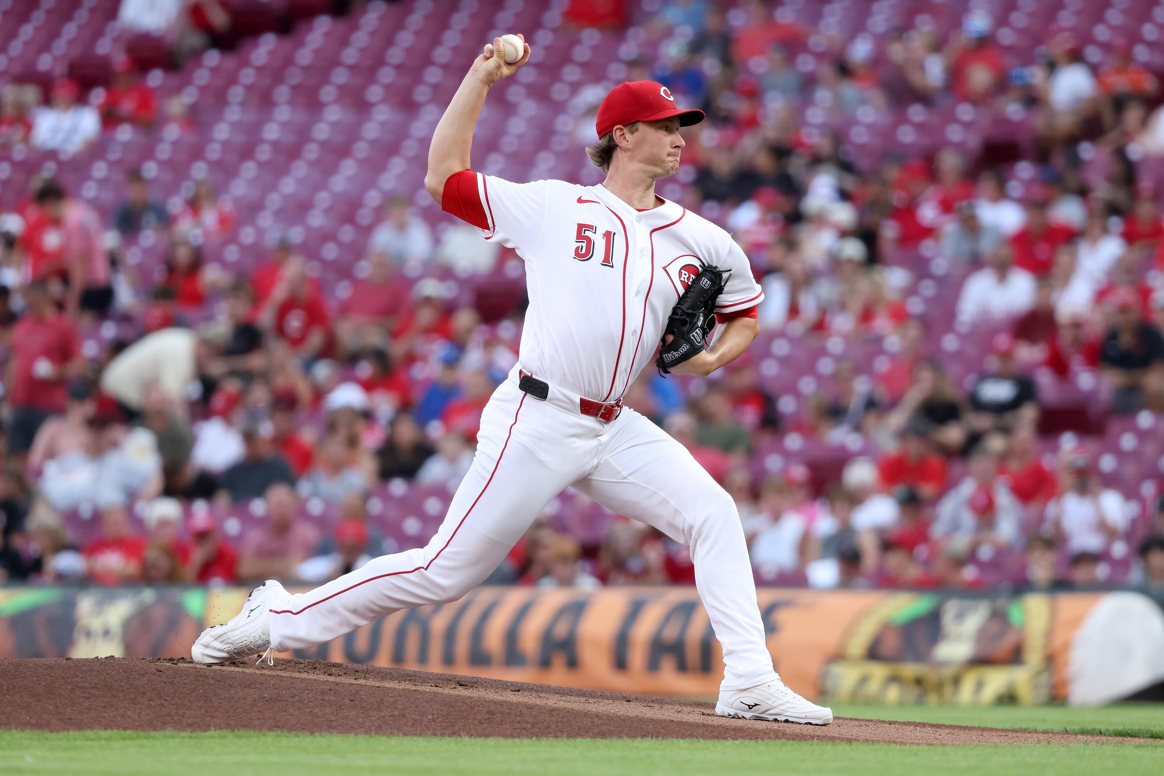 Reds shut down as Brady Singer and the Giants hold Adrian Houser’s counterparty at bay