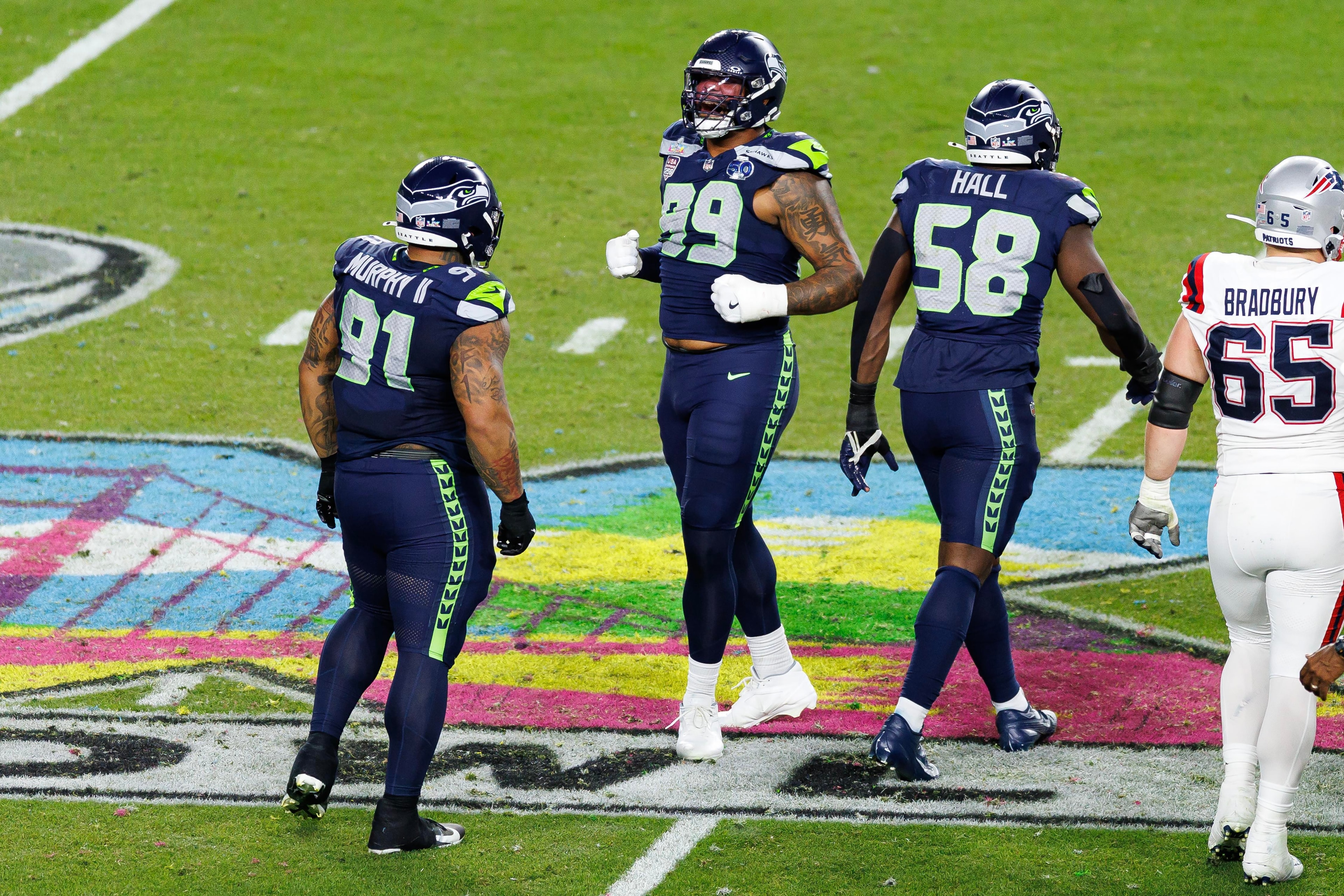Seahawks Fans Still Back Seattle to Pace the NFC West in Sacks, Survey Shows