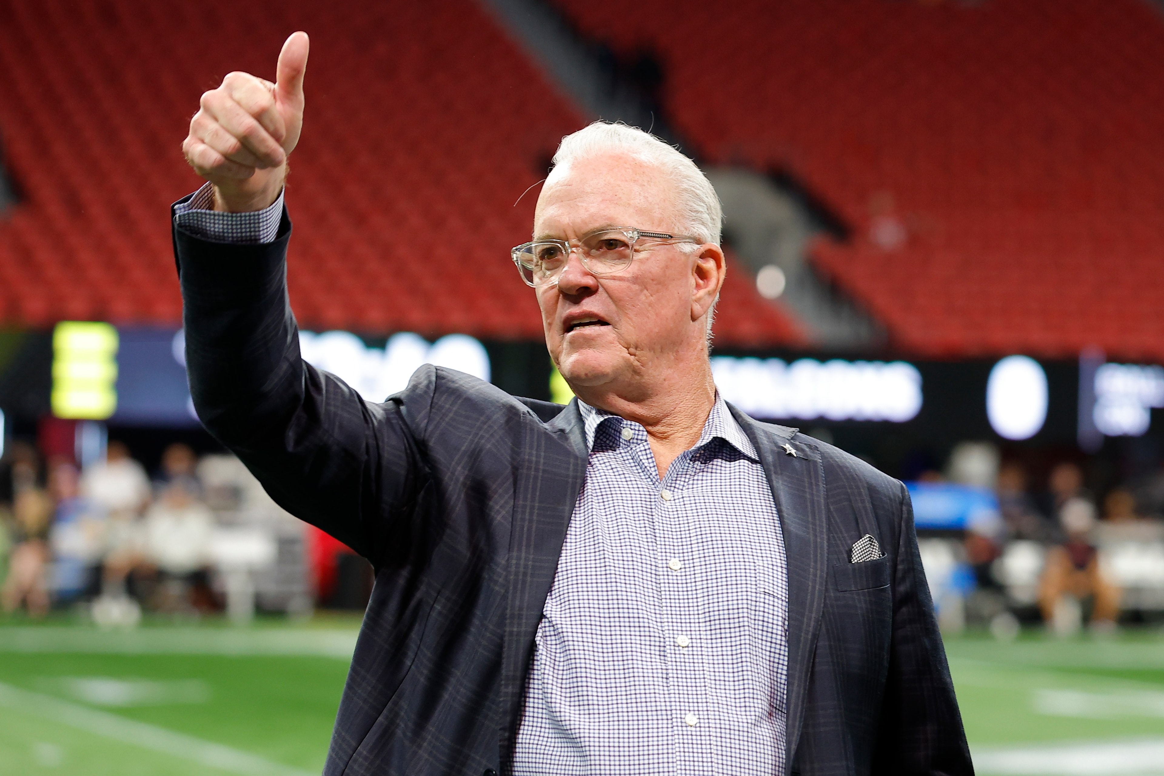Cowboys approach contract talks like a roster strategy, aiming to keep key playmakers in place