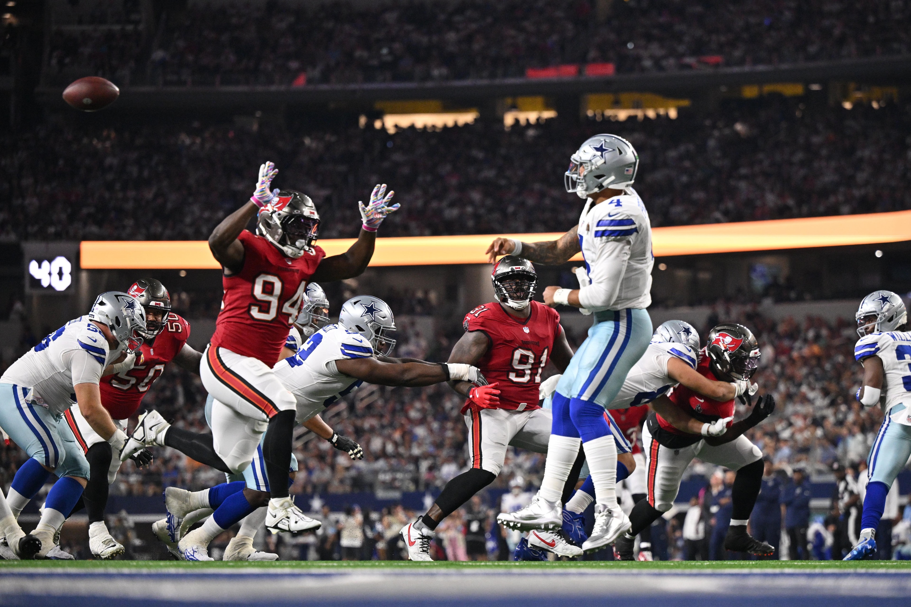 Stock report: Cowboys stumble again, and Dallas must sort out the issues that show up fast on short weeks