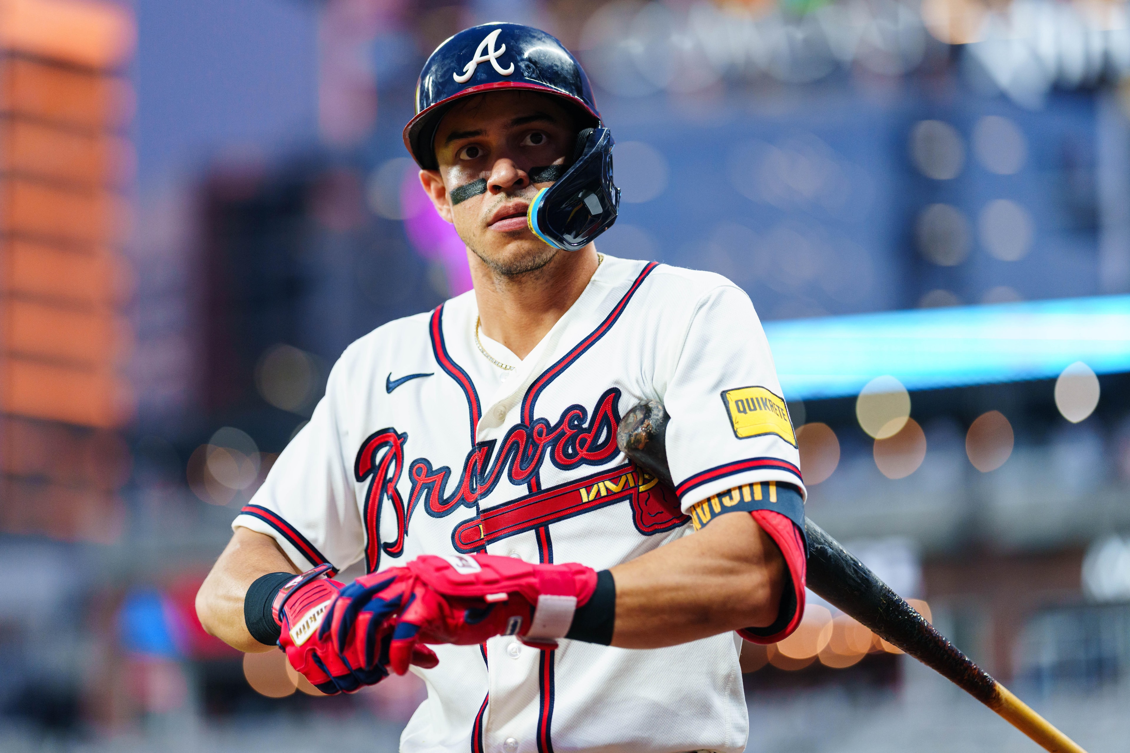 Braves reshuffle with Dubón at shortstop and Smith at DH as they face Jacob Misiorowski