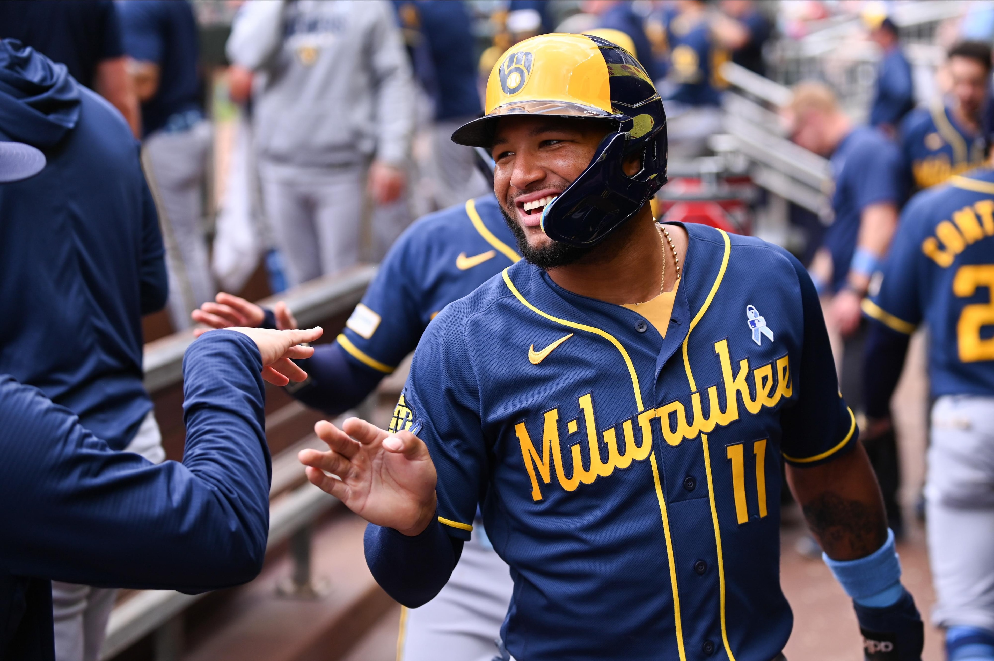 Brewers host Braves in a weekend set before both head to Williamsport for MLB’s Little League Classic
