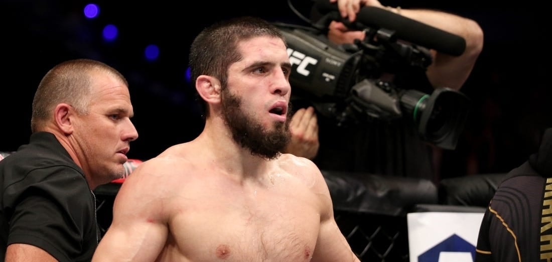 Joe Rogan floats a retirement scenario for Islam Makhachev after UFC 330, reframing the sport’s title picture