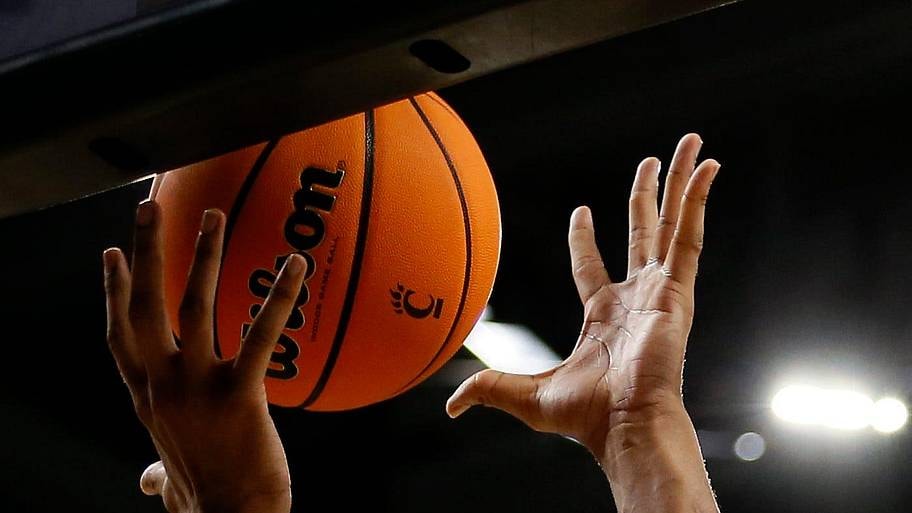 Big 12 finalizes Cincinnati Bearcats’ 2026-27 conference slate as Jerrod Calhoun begins his first run in the Queen City