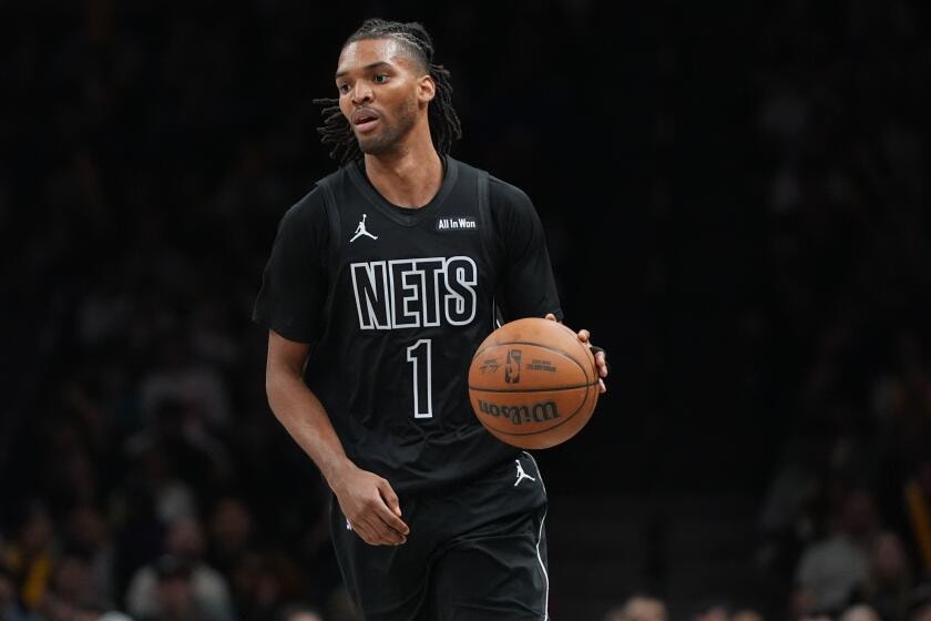 Lakers agree to one-year, $3 million deal with wing Ziaire Williams