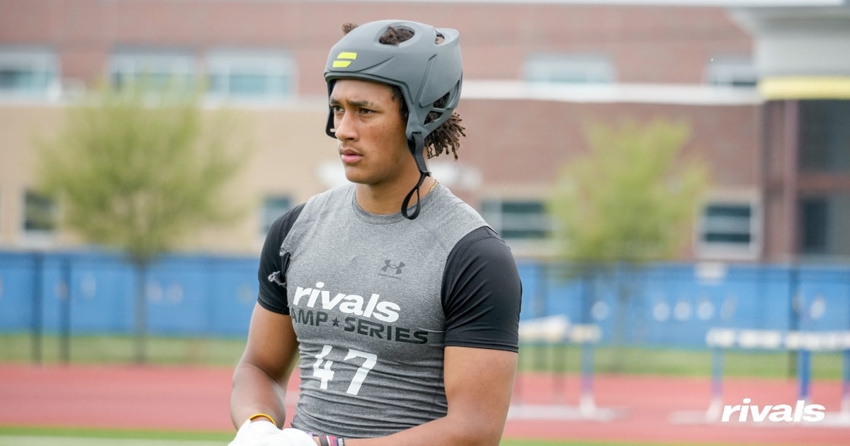 Jaiden Fields commits to Oklahoma, giving the Sooners a top two-way recruiting target for 2027