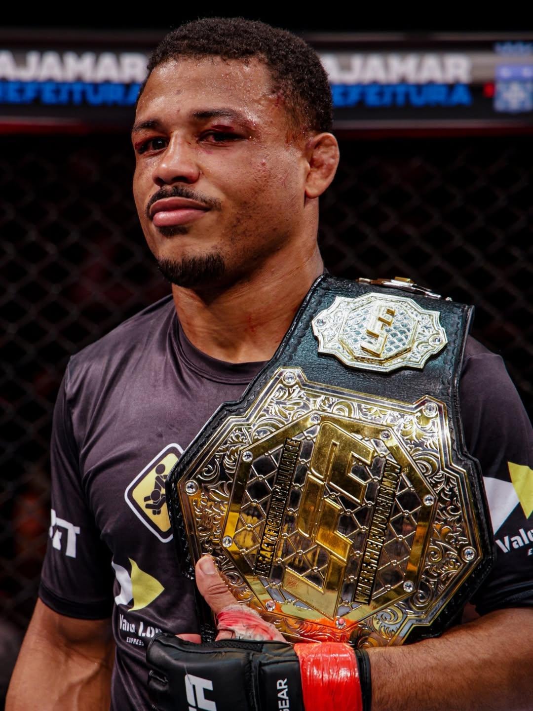 Jefferson Nascimento debuts at UFC Baku, sparking questions about Chase Hooper’s place on the roster