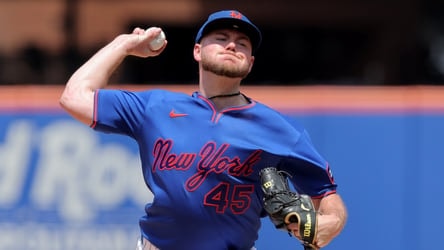 Mets fall 9-6 to Cubs at Citi Field as David Stearns reviews club’s course; updates on Christian Scott and Luis Robert Jr.