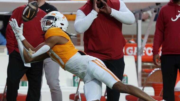 Tennessee gaining traction in pursuit of Florida State wideout commit after reported 4.5-second speed showing