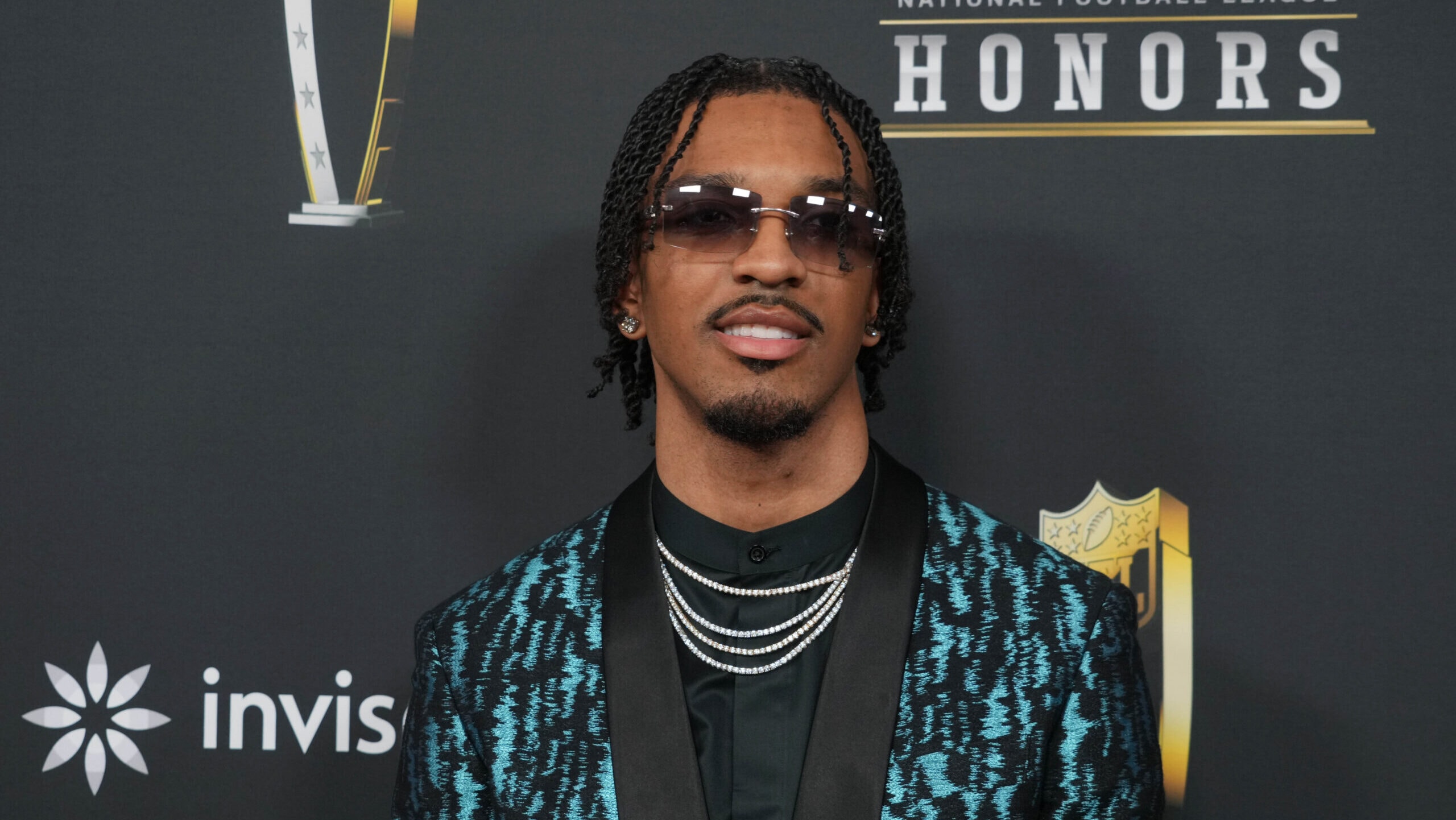 Jayden Daniels addresses LSU amid unspecified “issues to be worked out”