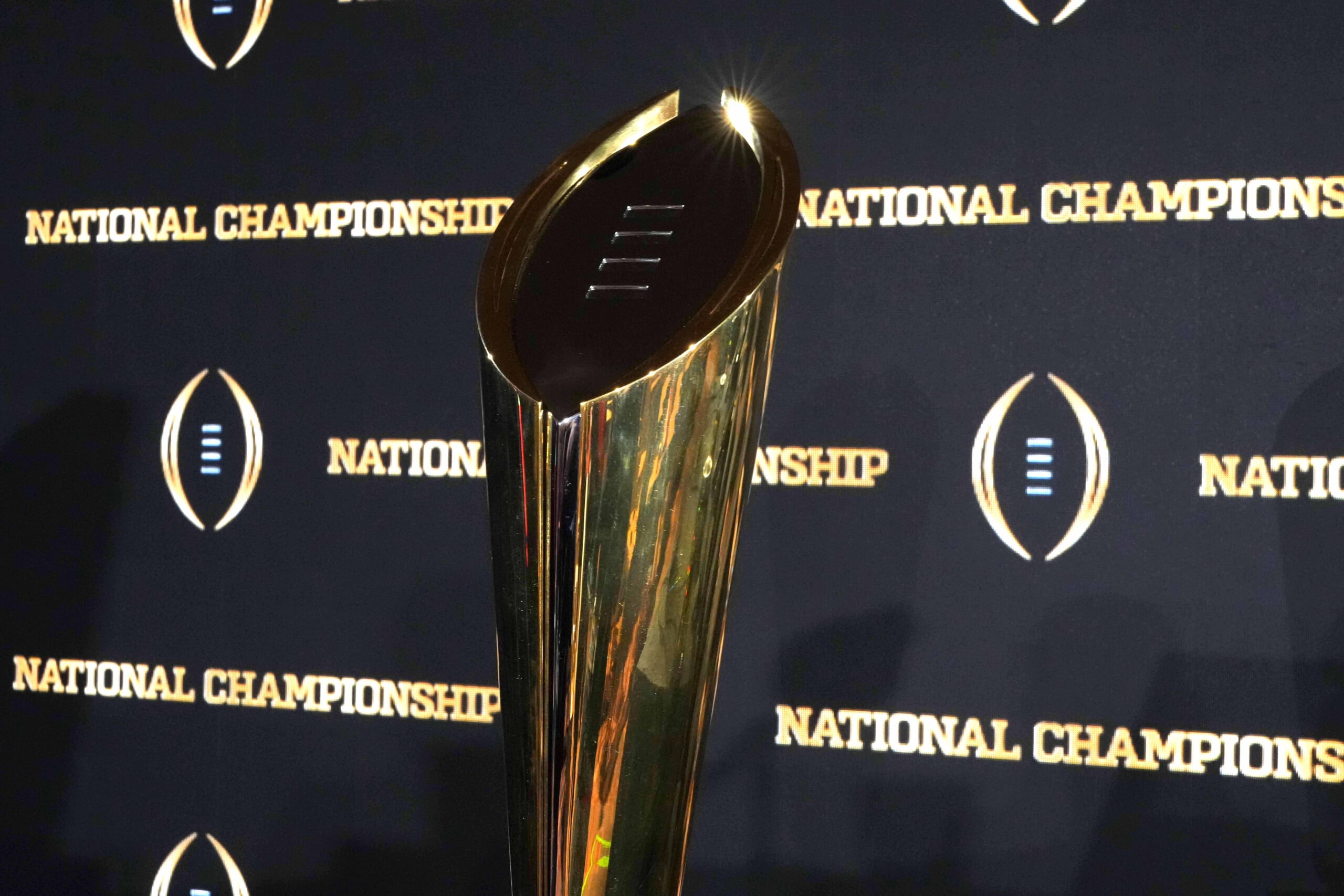 College Football Playoff updates negotiations with ESPN as it weighs an expanded 24-team postseason