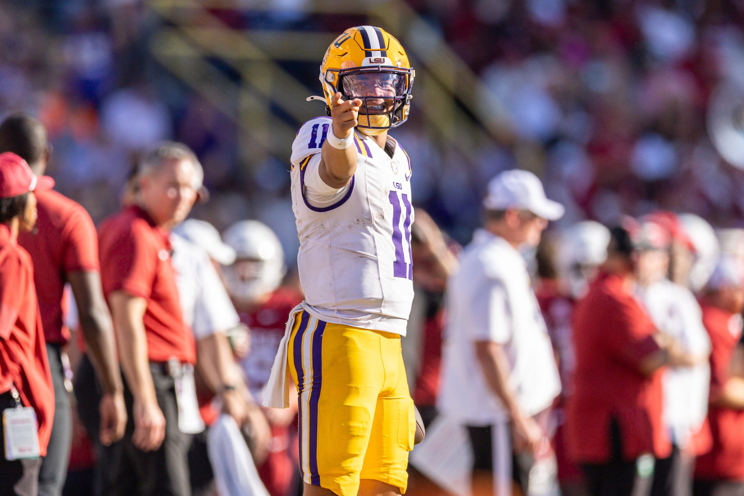 Report: Michael Van Buren named USF Bulls starting quarterback ahead of opener vs. FIU
