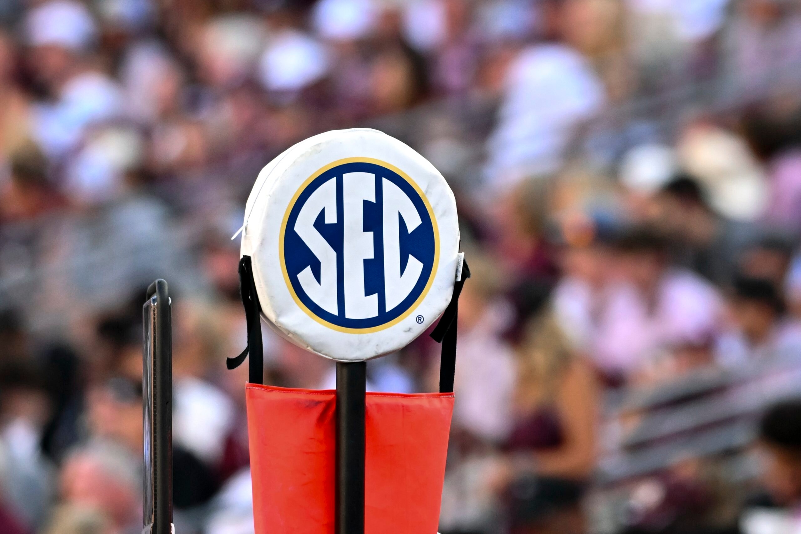 ESPN’s coaching-watch list highlights two SEC head coaches as candidates for “bigger jobs” after 2026
